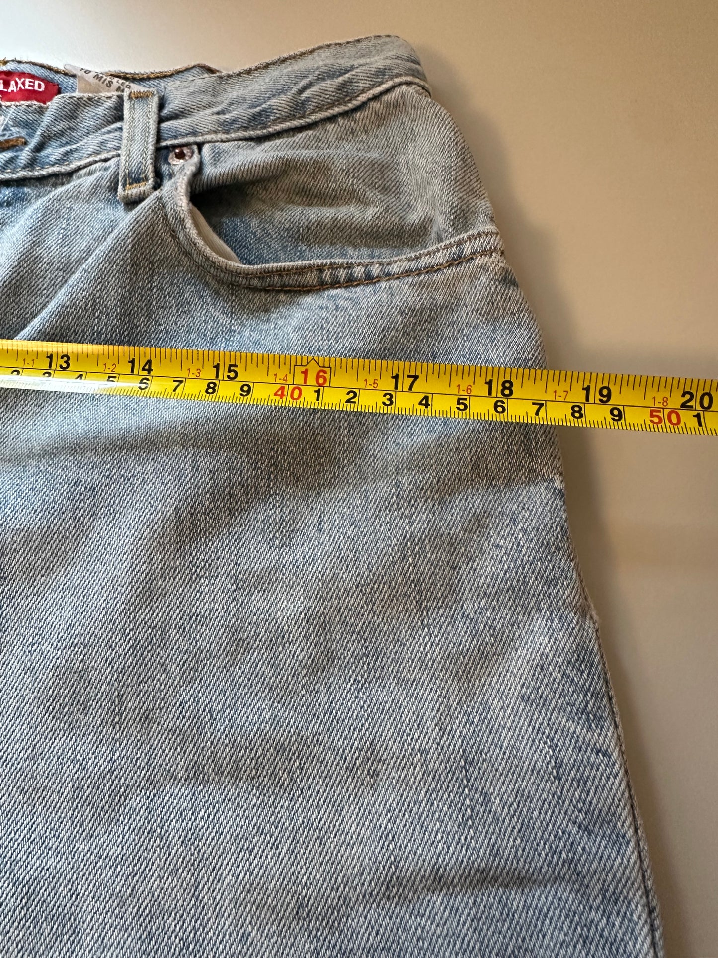 Levi's Vintage High Rise Light Blue Women's 550 Cotton Jeans | Size 10