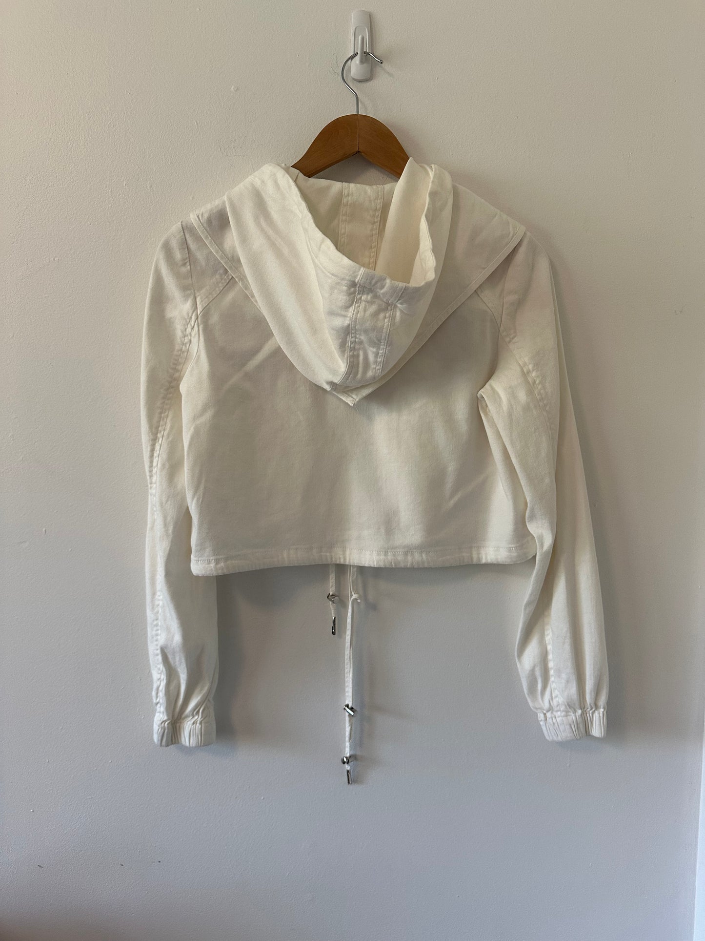 A.L.C. Cropped Zip Up Utility Jacket with Hood in White | Size 6