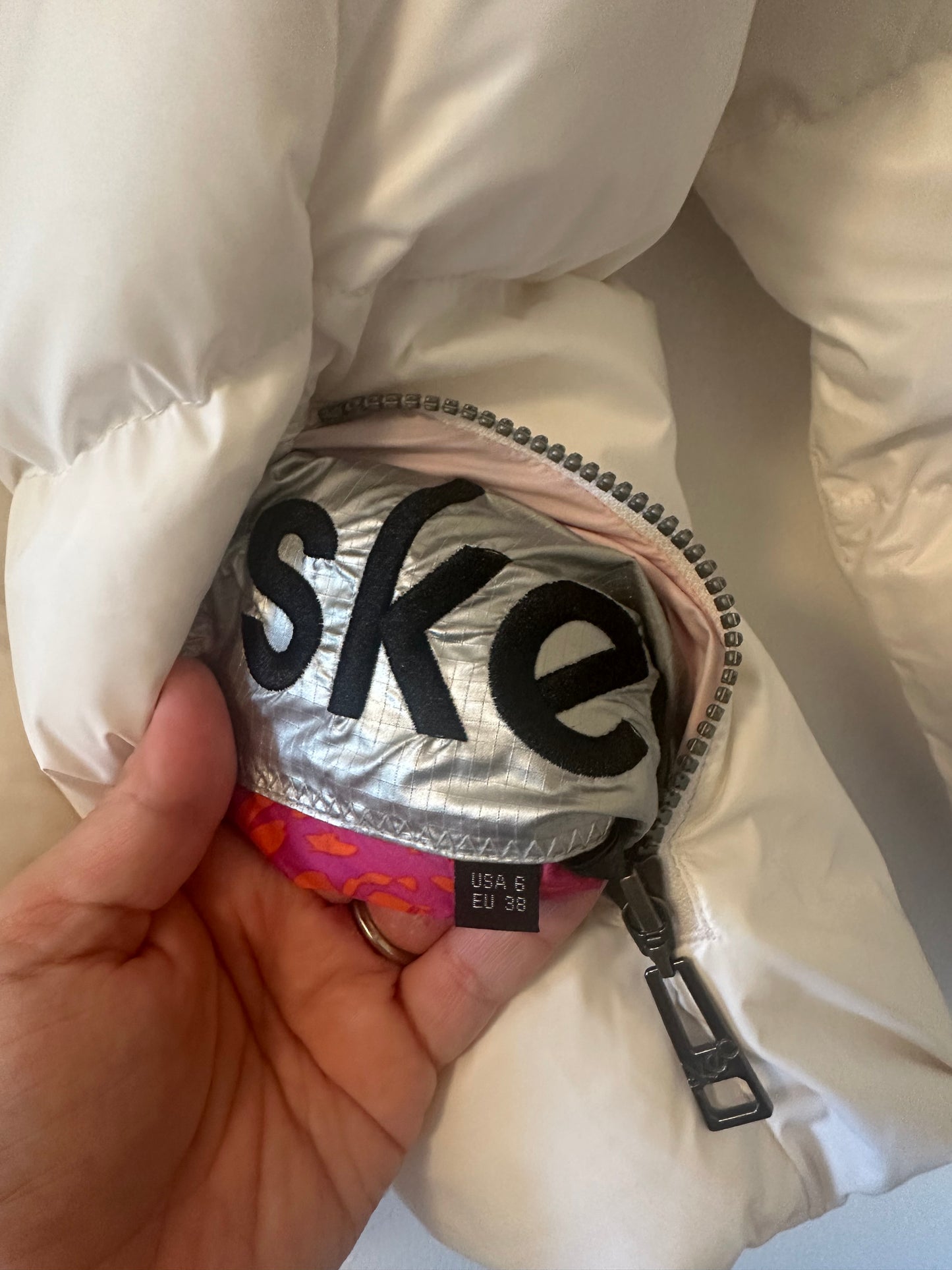 Skea Reversible White Down Filled Puffer Jacket - Size 6