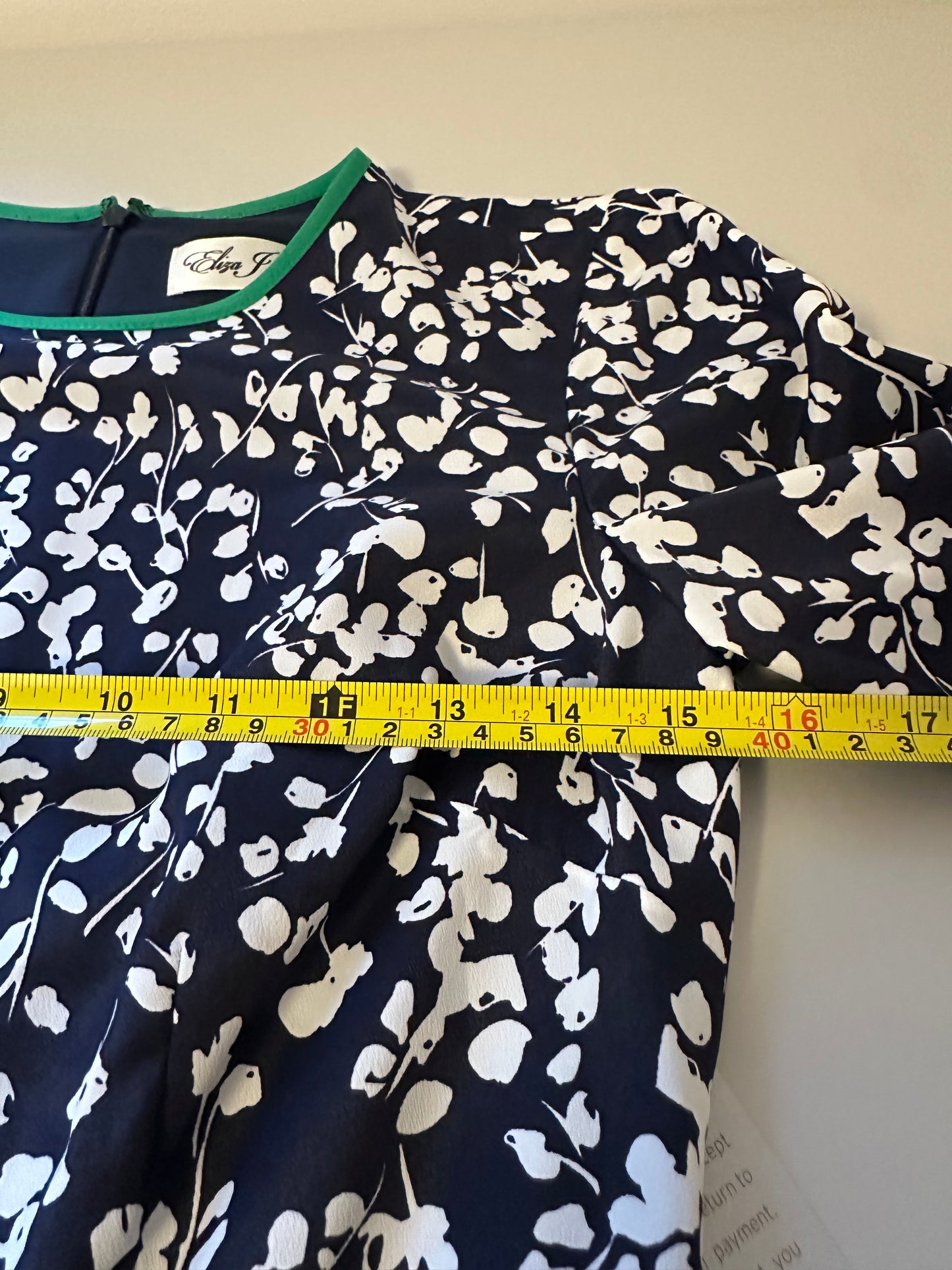 Eliza J NWT Leaf Print Navy and White Floral Wide Leg Cropped Jumpsuit | Size 2