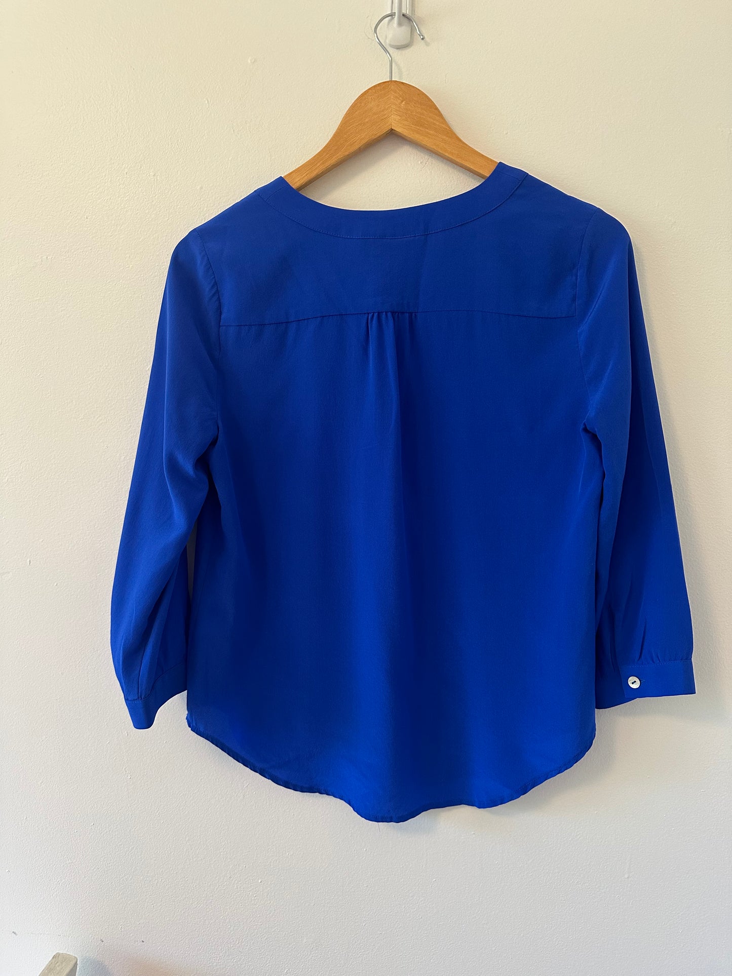 Ellie Kai Notch Neck Blue Silk Blouse - Size 2