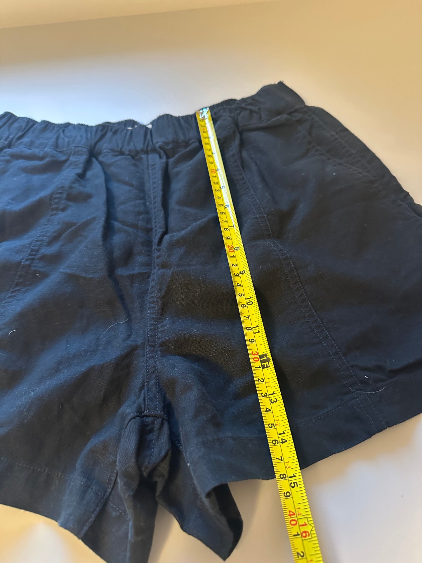 Madewell Linen Blend Black Relaxed Pull On Elastic Waist Shorts with Pockets | Size Small