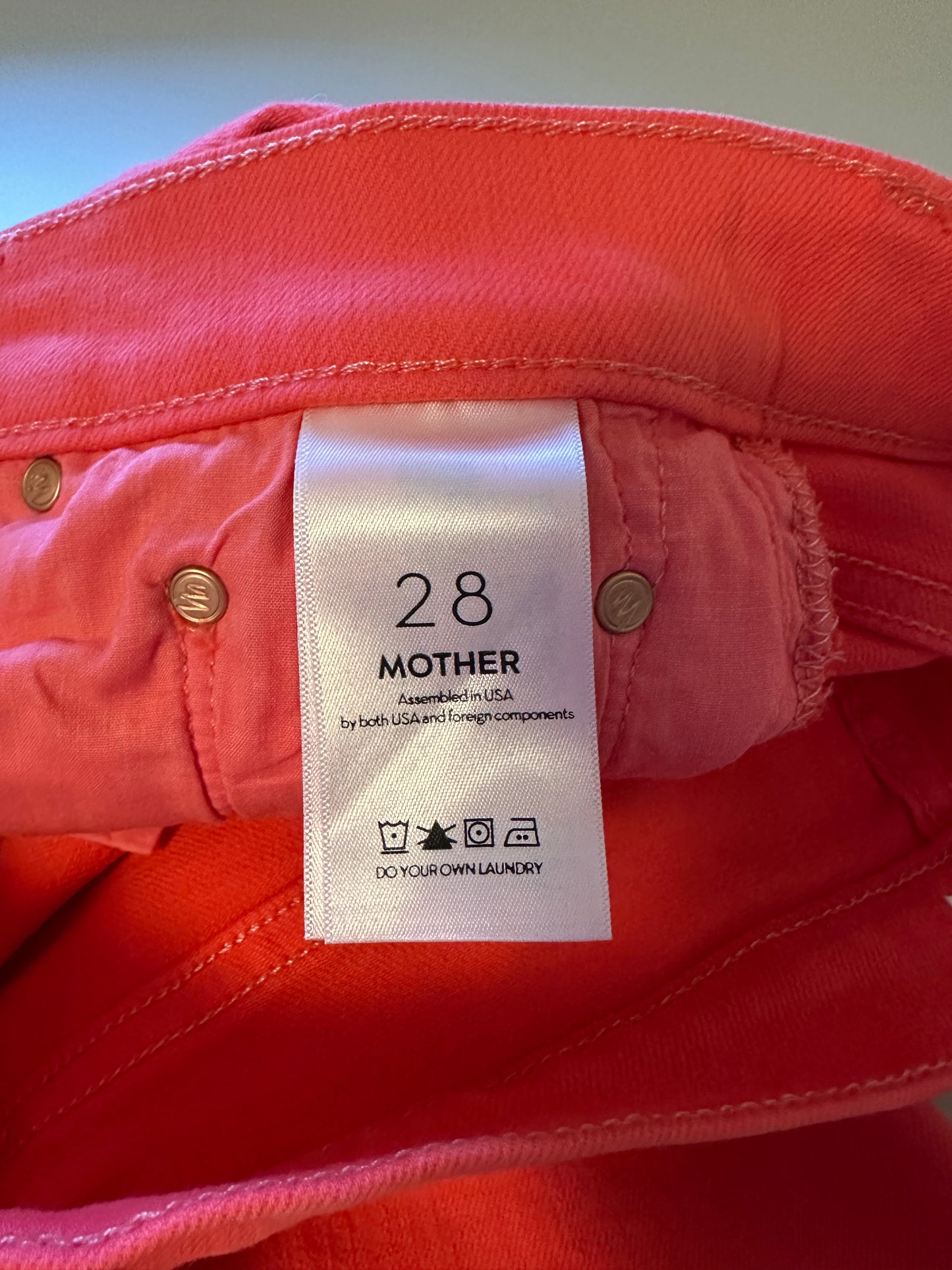 NWT MOTHER The Tomcat Jeans in Playdate | Size 28