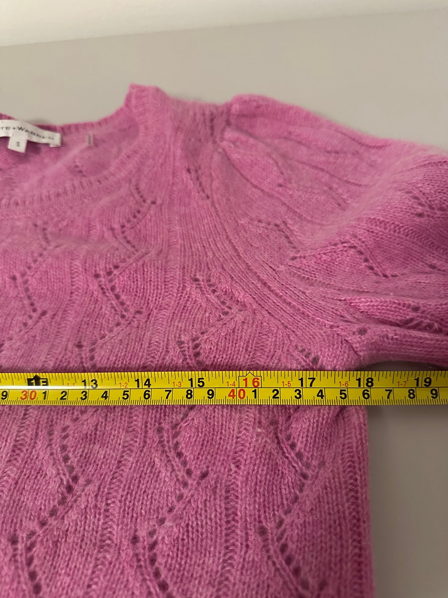 White + Warren Cashmere Pointelle Puff Sleeve Sweater in Berry Pink | Size Small