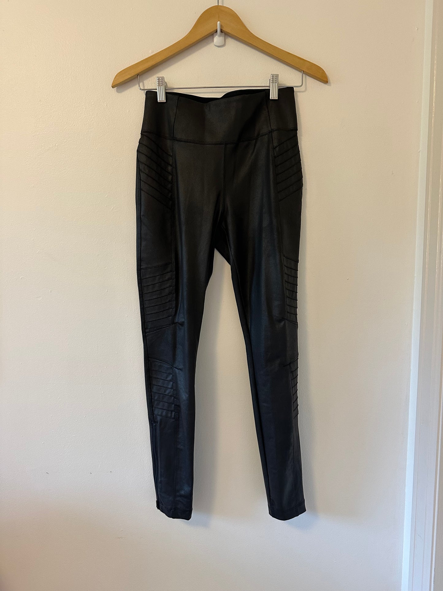 Athleta Delancey Gleam Moto Tight Black Leggings | Size Small