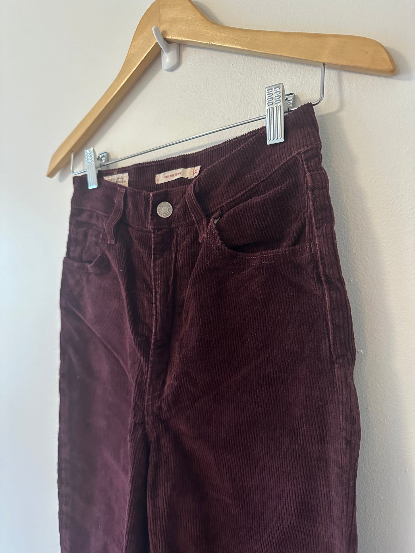 Levi's Ribcage Bootcut Deep Burgundy Corduroy Jeans | Size 26