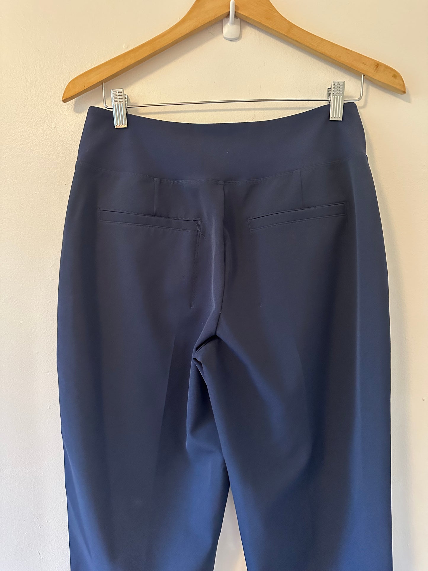 Athleta Endless High Rise Pants in Black - Size 6 Tall