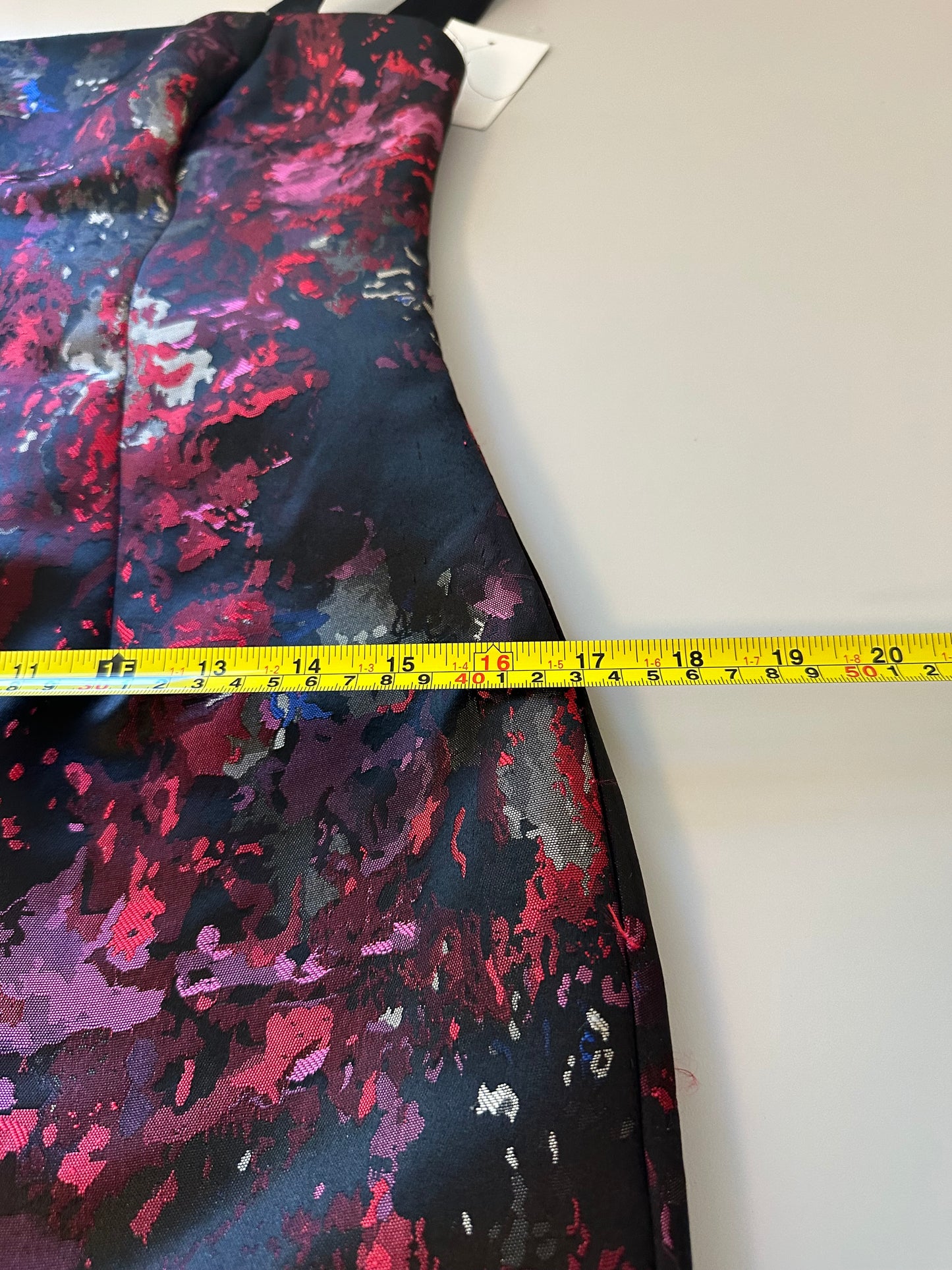 DB Studio NWT Black and Red Brocade Mini Dress | Size 4