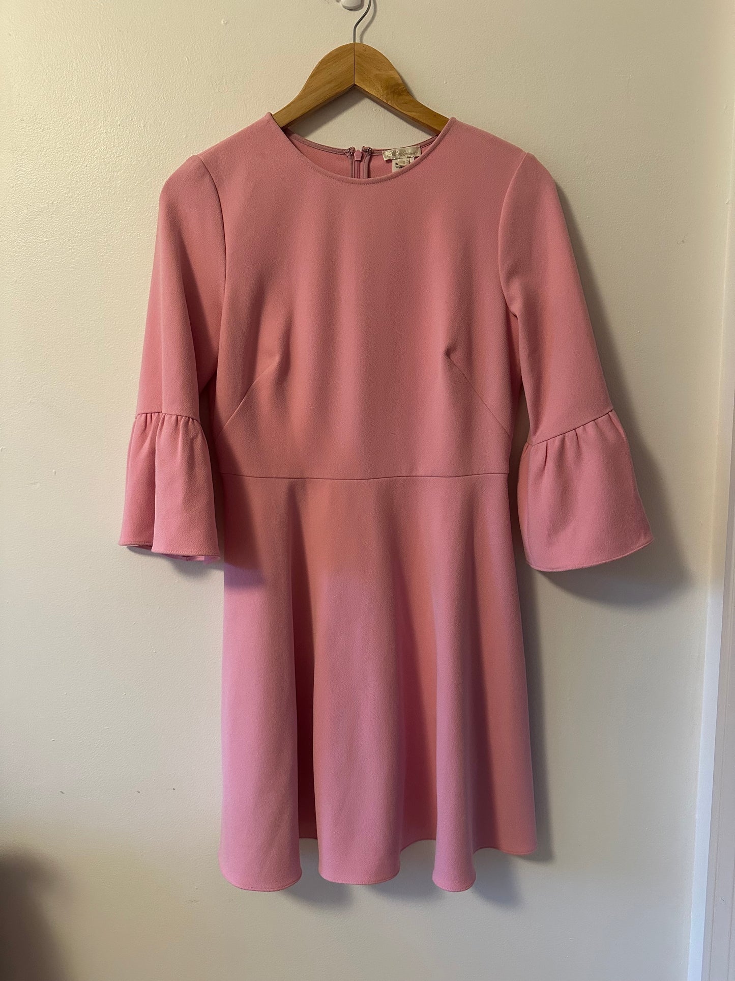 NWT Shoshanna Burbank Bell Sleeve Fit and Flare Bubblegum Pink Dress
