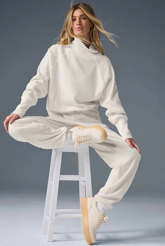 Alo Yoga Waffle Weekend Escape Mock Neck Long Sleeve - Ivory Size Small