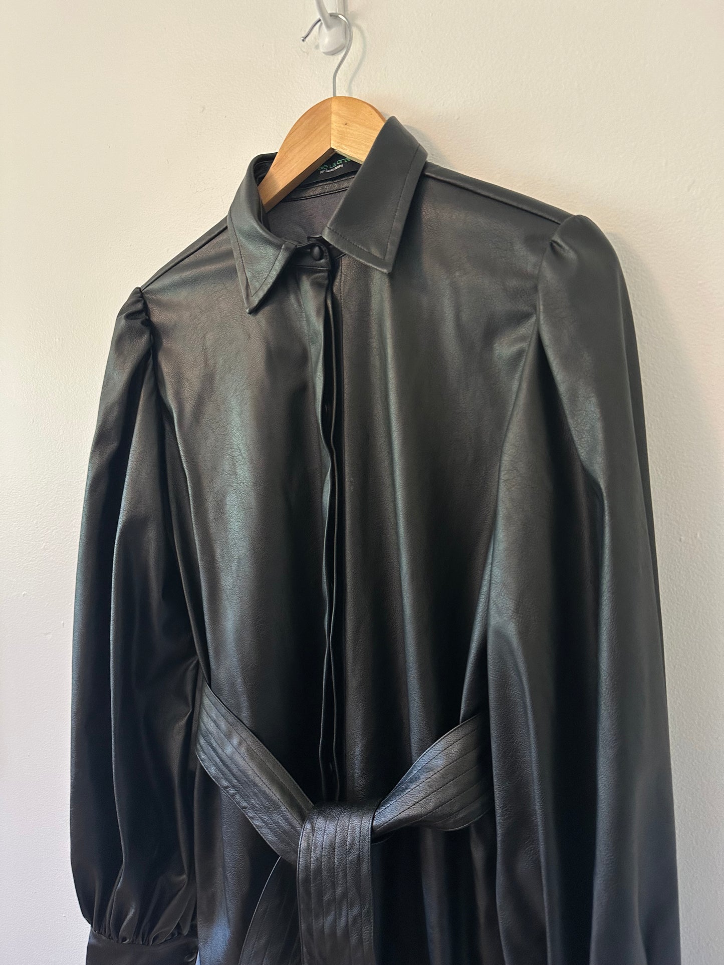 No Pise La Grama Black La Victoria Long-Sleeve Fringe Dress | Size 8