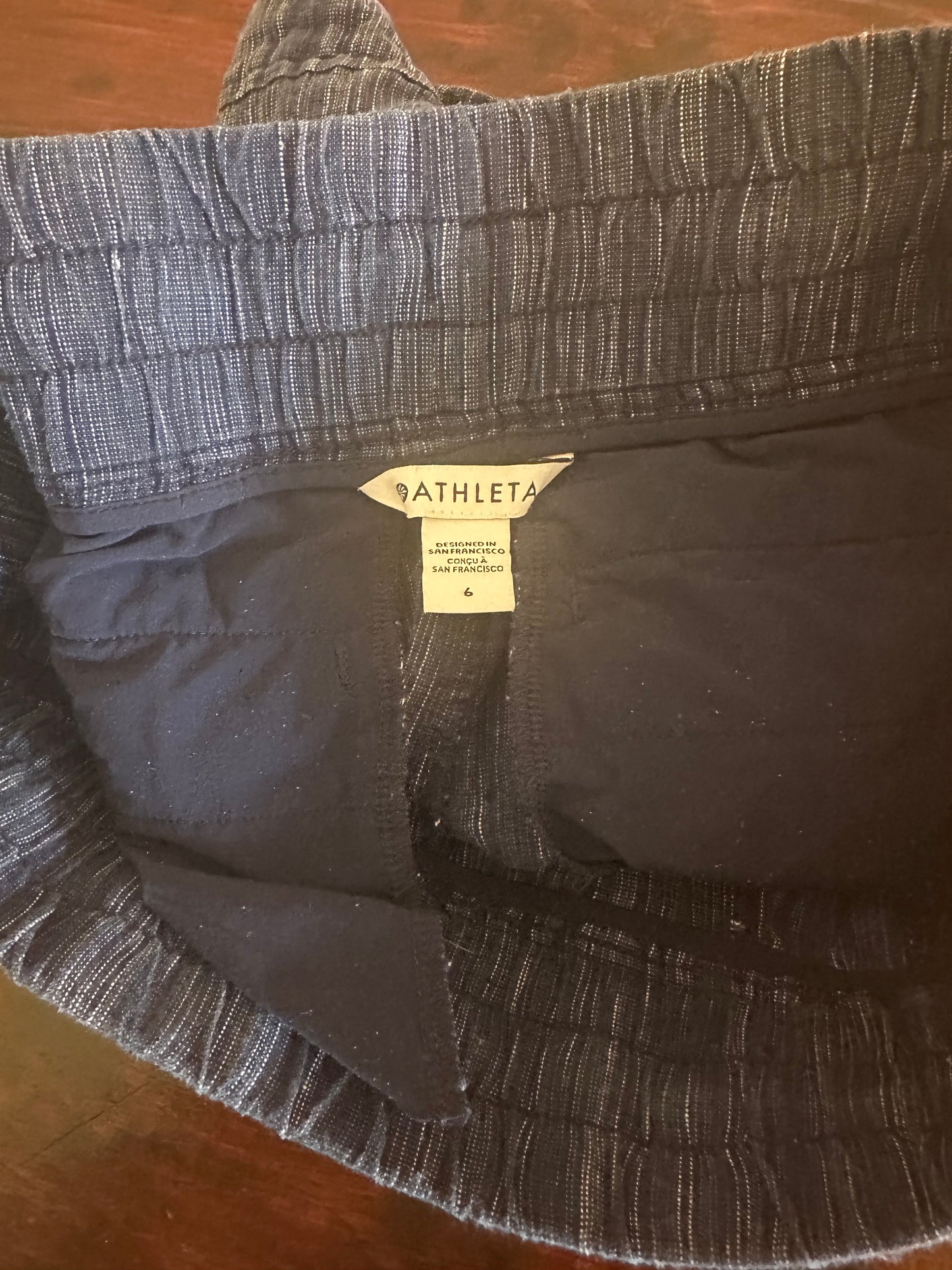 Athleta Cabo Blue Linen Striped Shorts Size 6