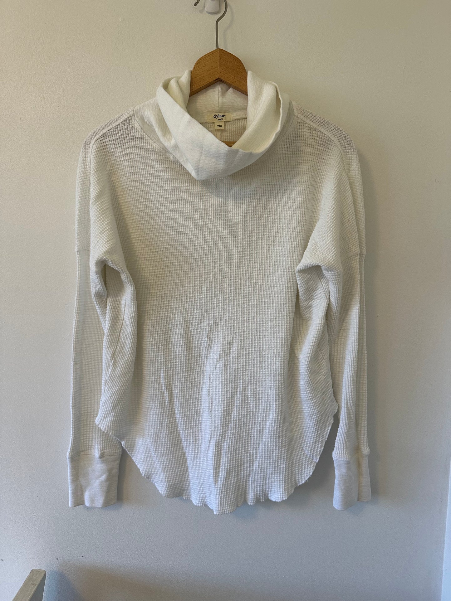 Dylan White Cowl Neck Waffle Shirt Size Small