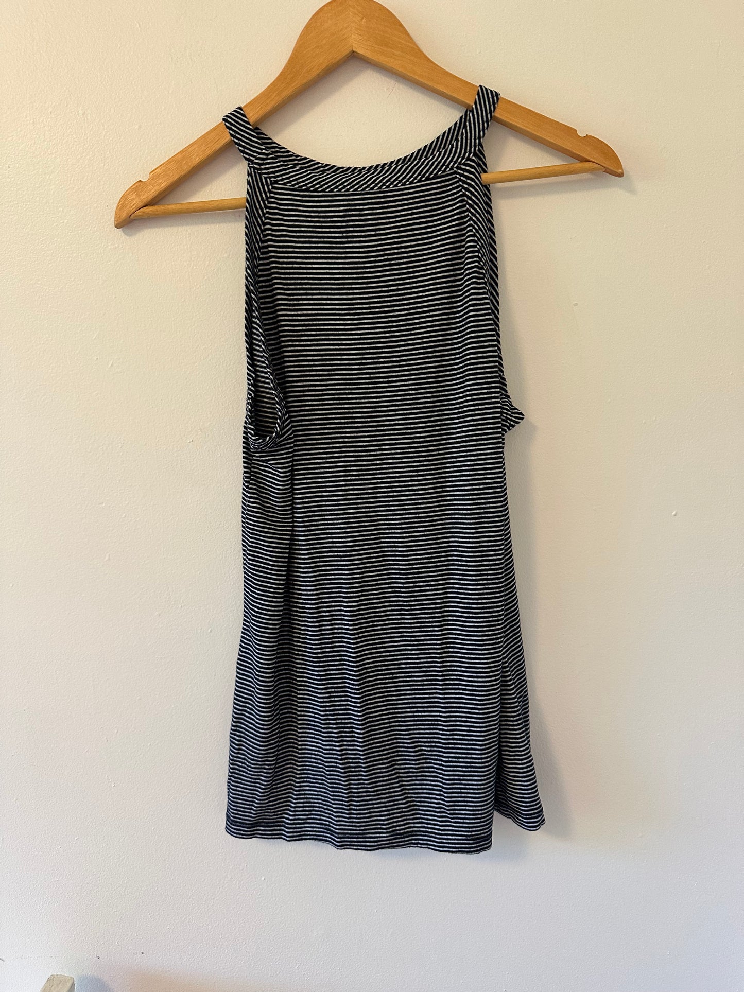 Three Dots Striped Sleeveless Women's Top - Size Medium