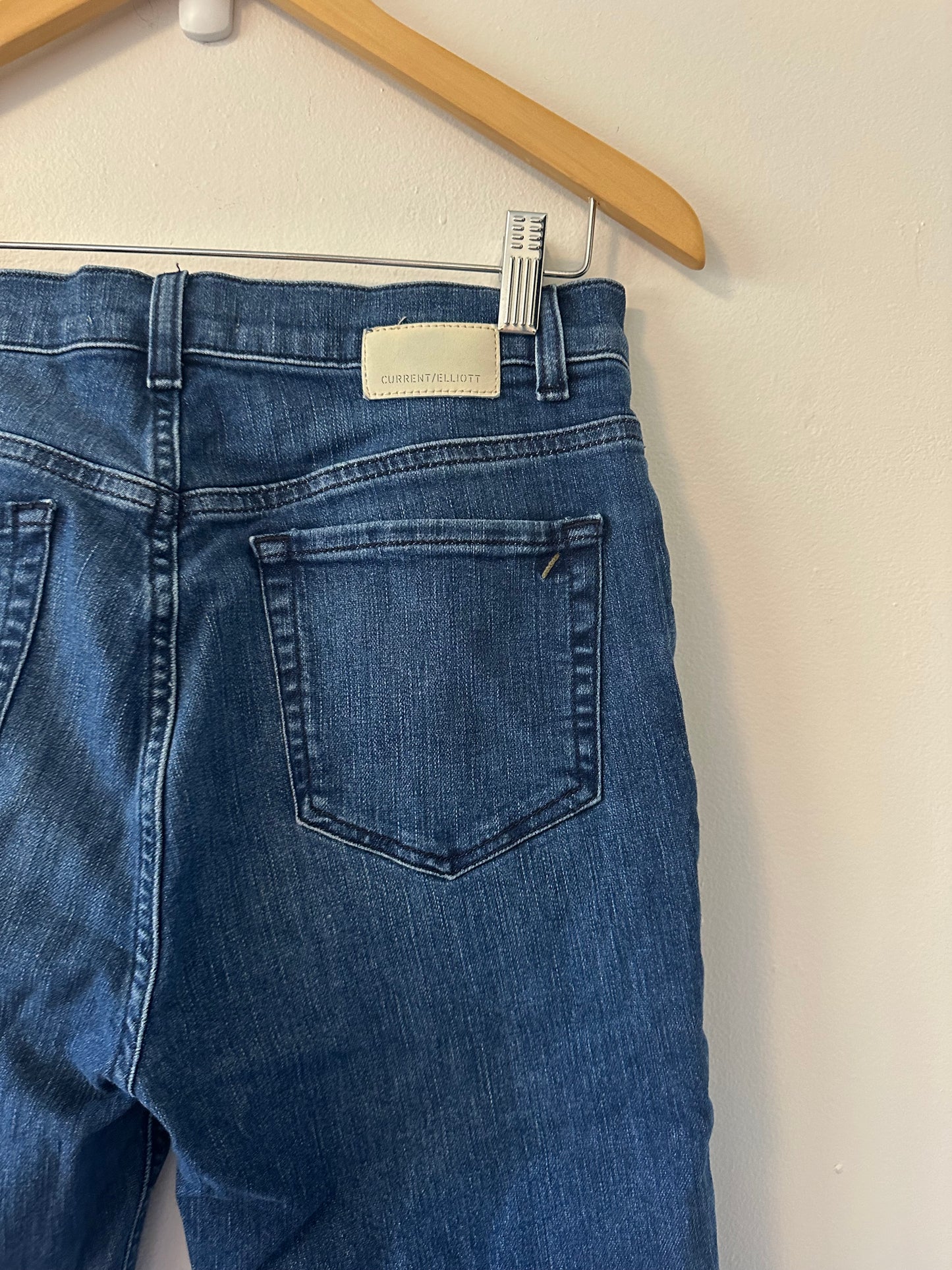Current/Elliott Dark Blue Flare Jeans | Size 28