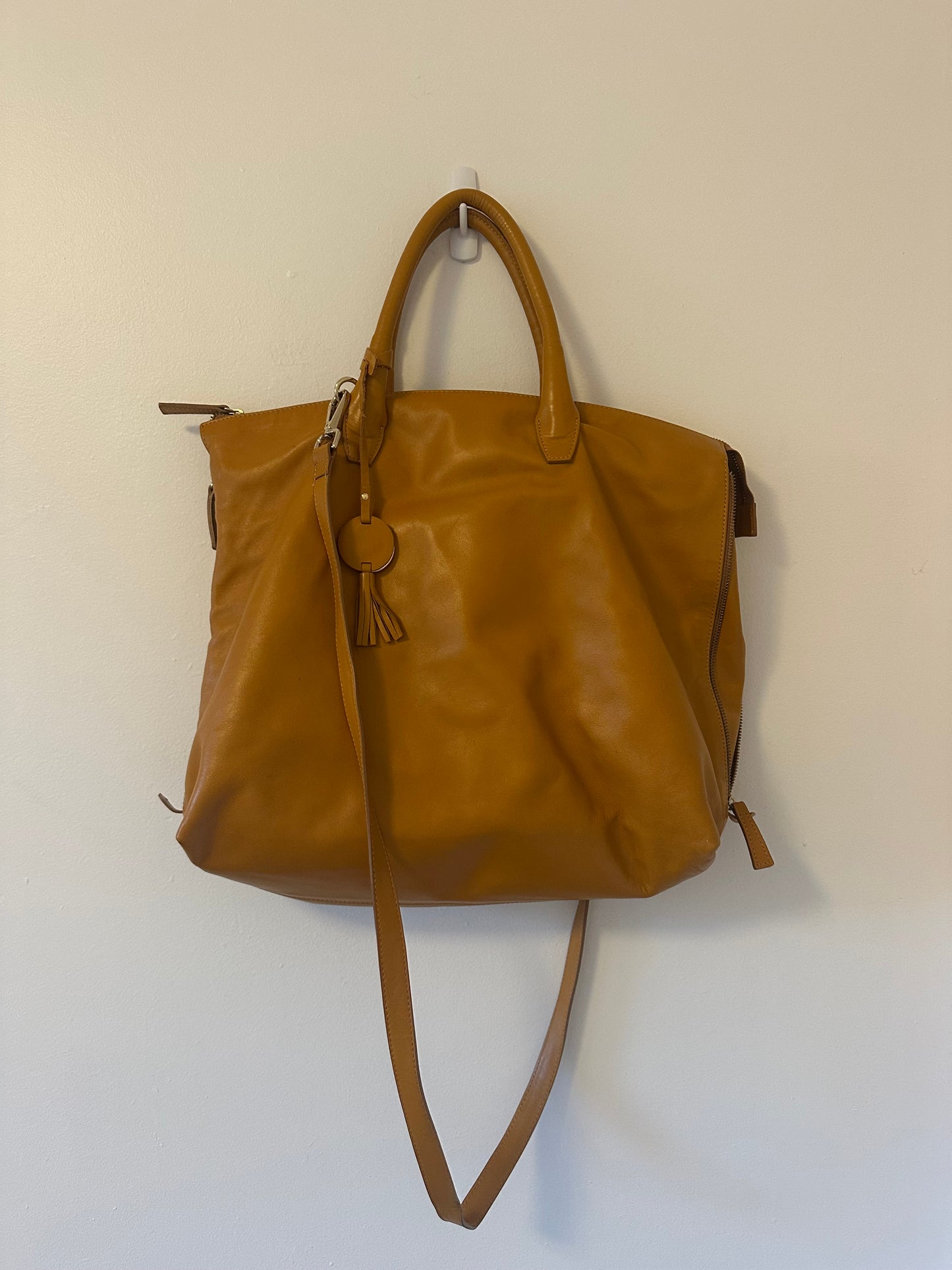 Varriale Tan Leather Zip Top Tote Bag