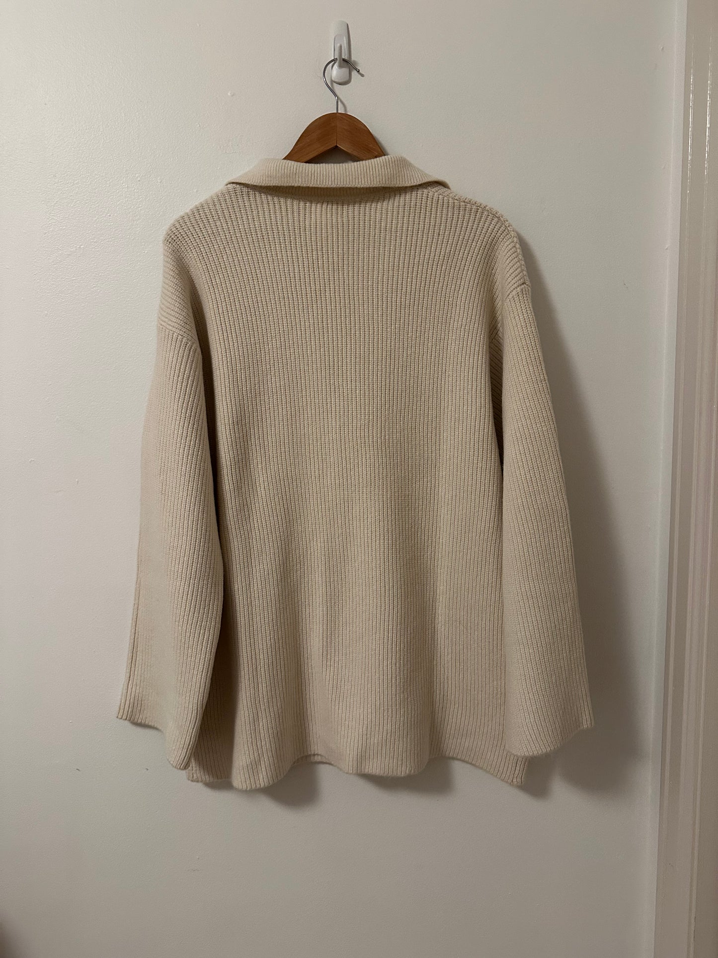 H&M Ivory Tunic Length Polo V-Neck Women's Sweater | Size Large