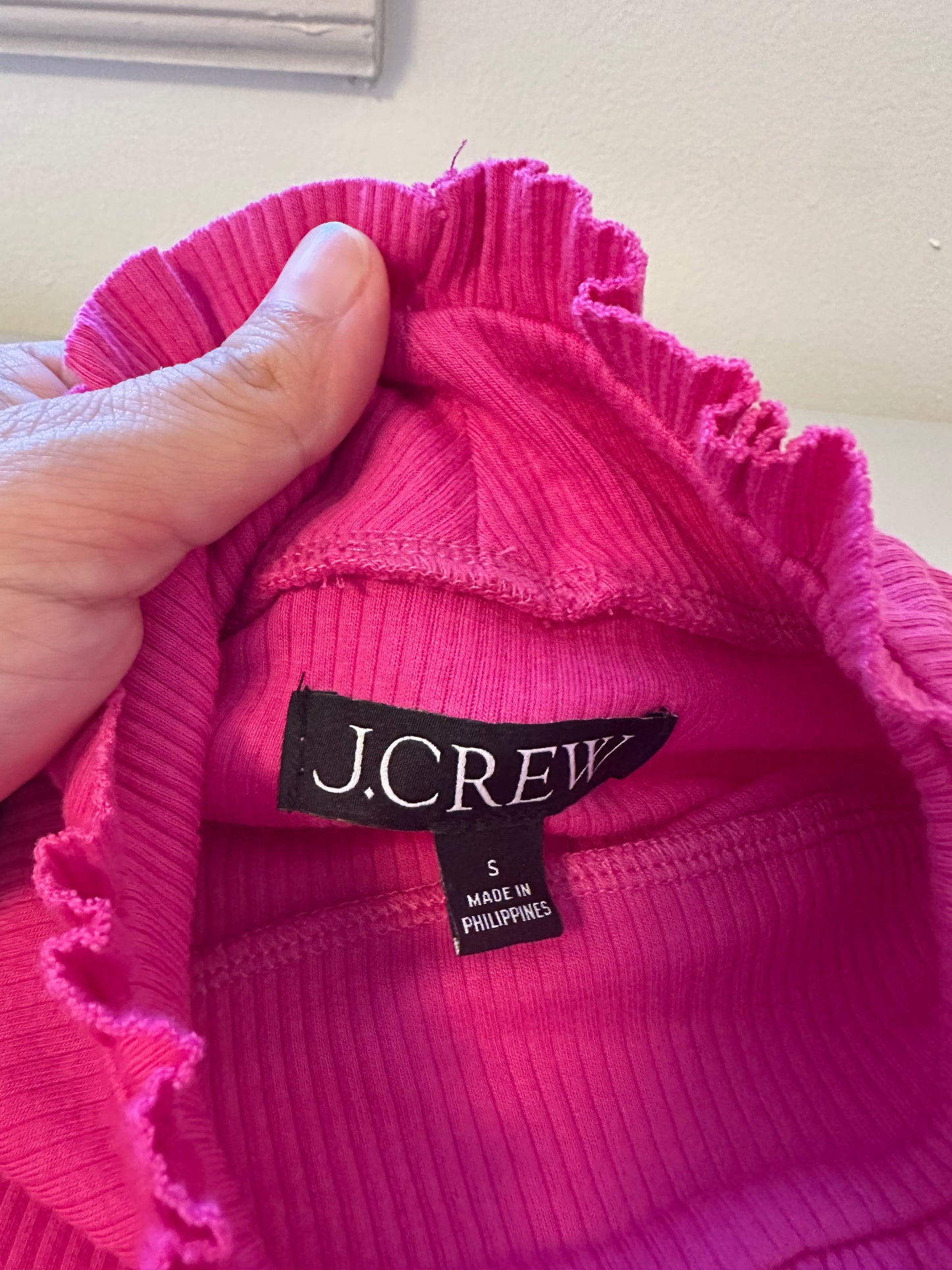 J. Crew - Vintage Rib Knit Pink Ruffled Neck Turtleneck Top | Size Small