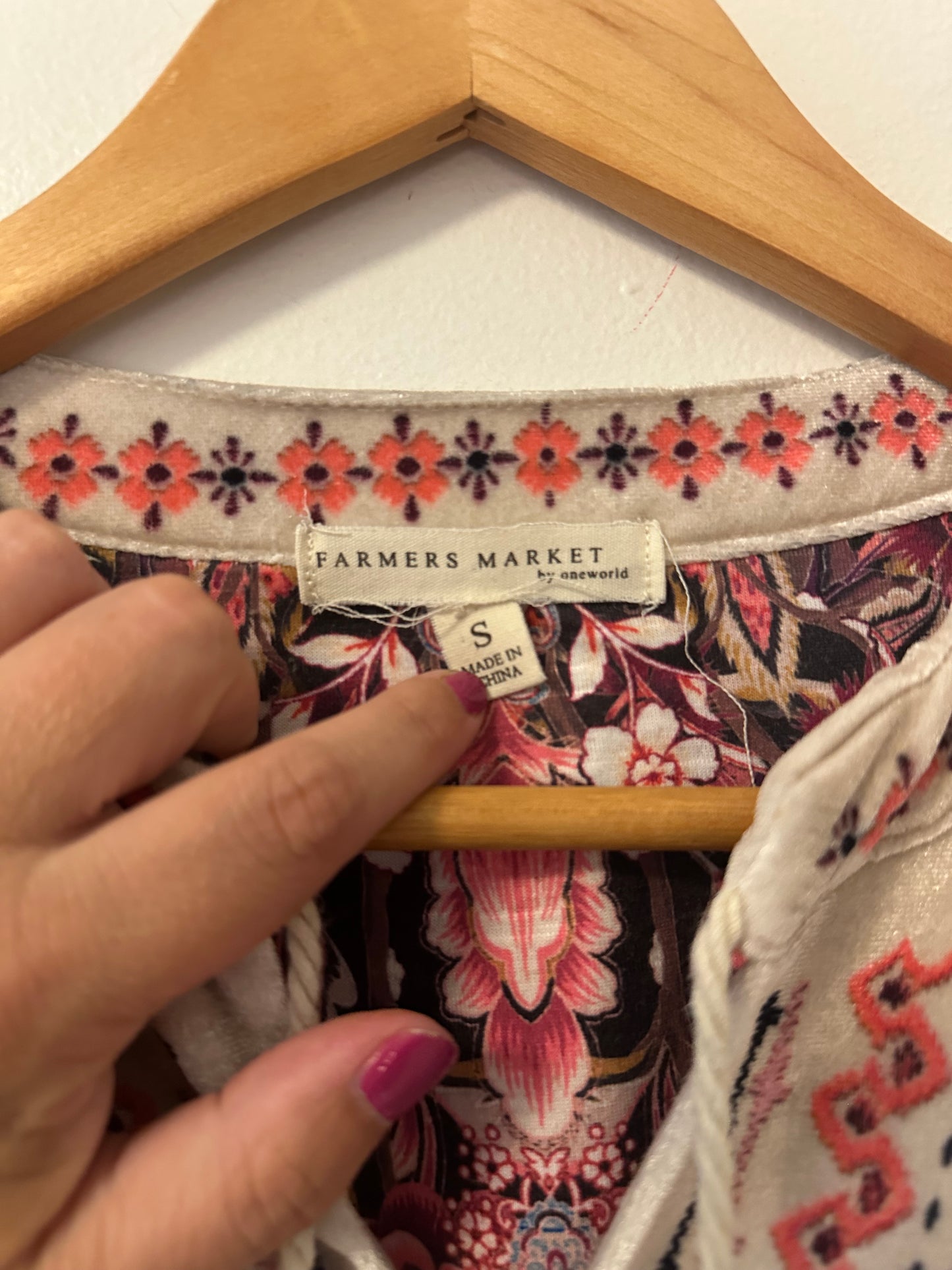 Farmers Market - Boho Floral Women's Blouse in Pink and Cream | Size Small