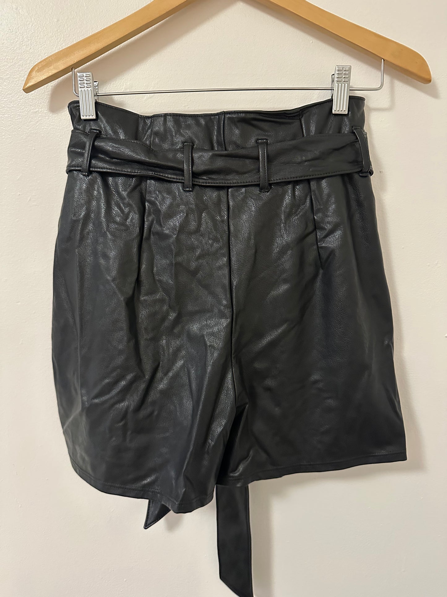 NWT Commando Tie Waist Shorts in Faux Leather Size Small