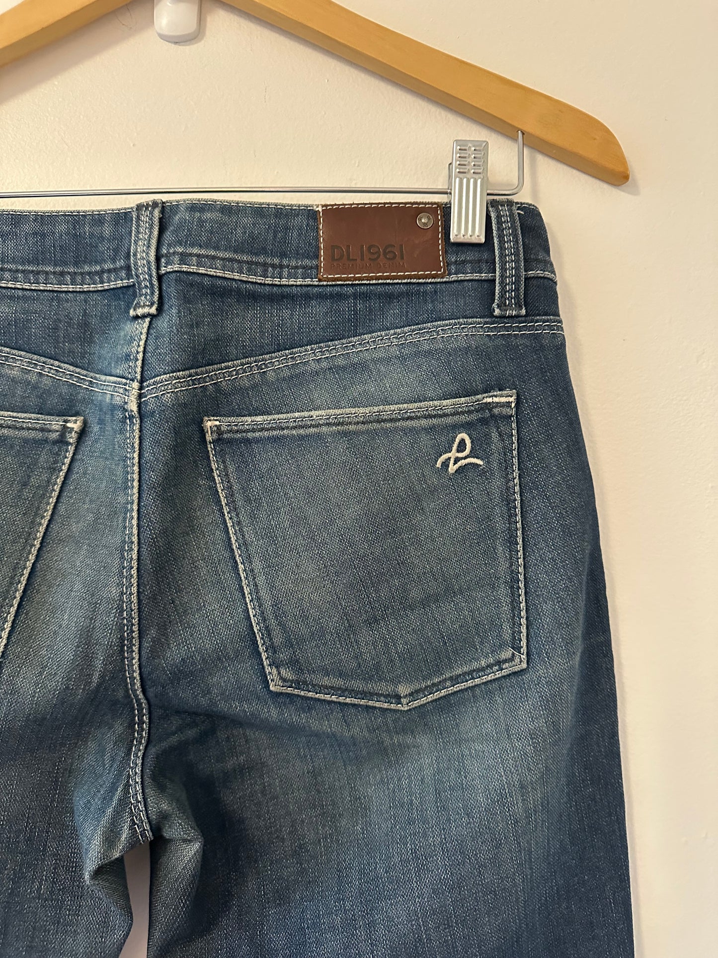 DL1961 Women's Dark Blue Grace High Rise Straight Leg Ankle Jeans - Size 27