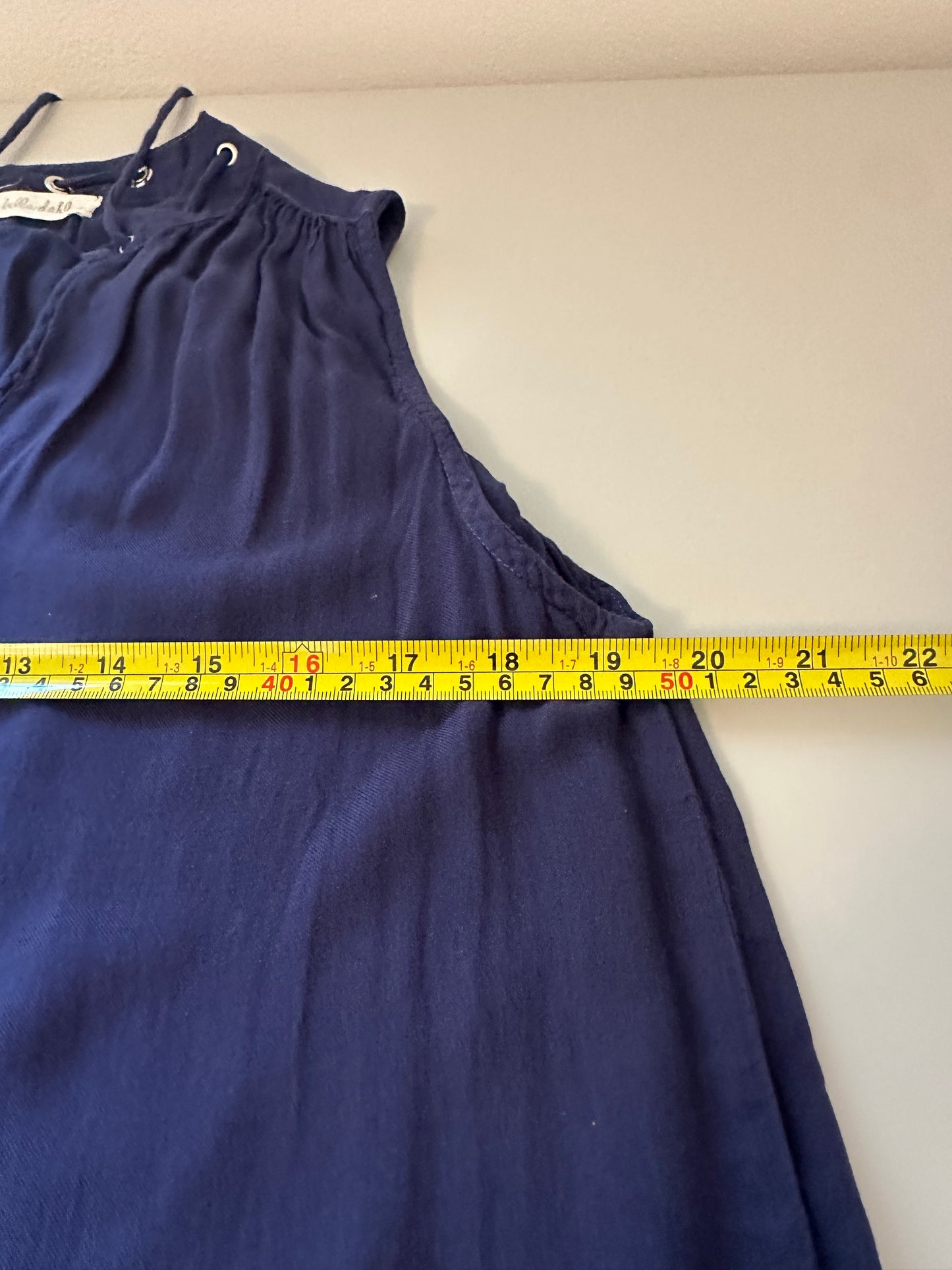 Bella Dahl Navy Sleeveless Blouse with Lacing Around The Collar | Size Medium