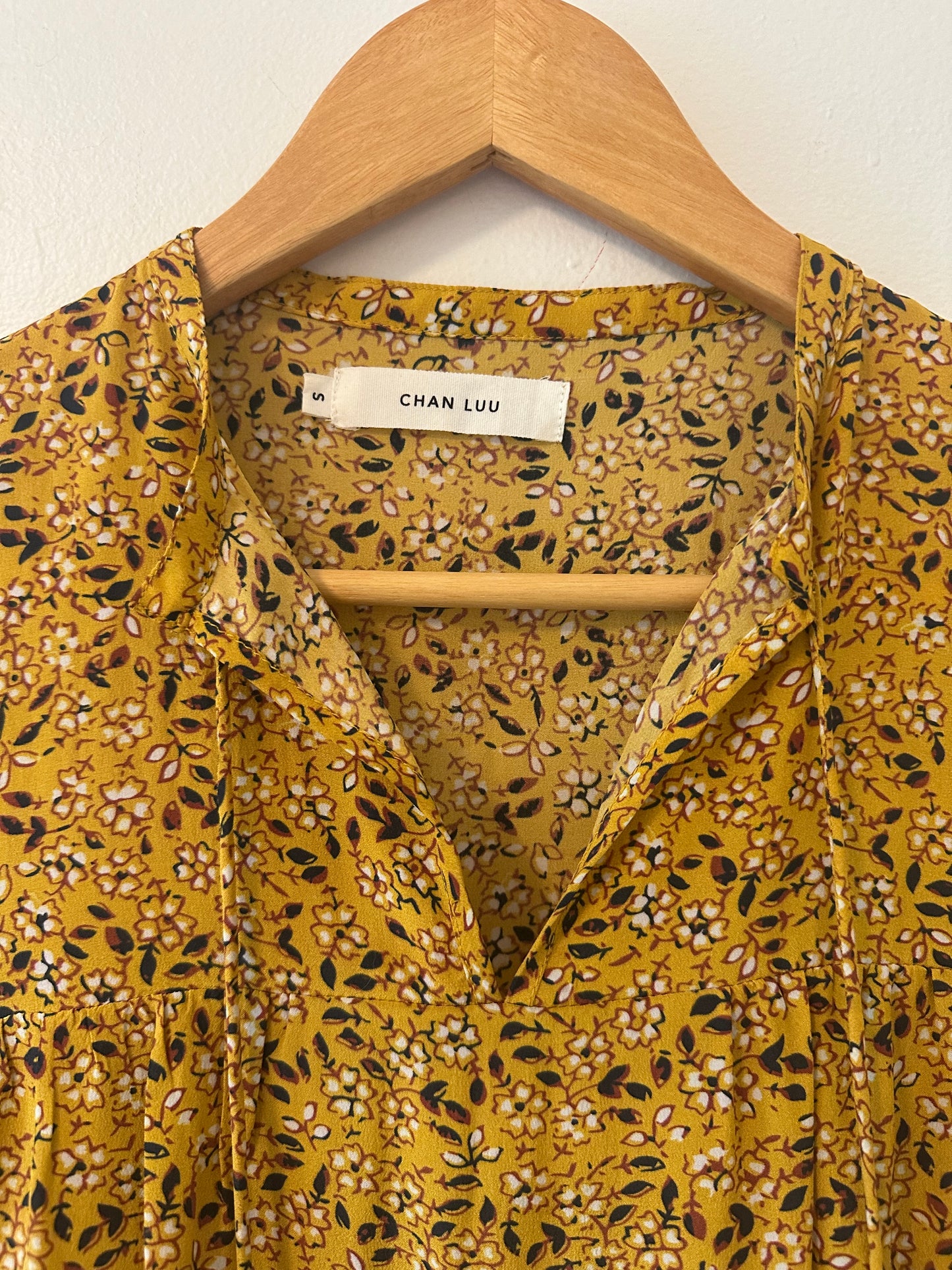 Chan Luu Floral Yellow Silk Blouse - Size Small