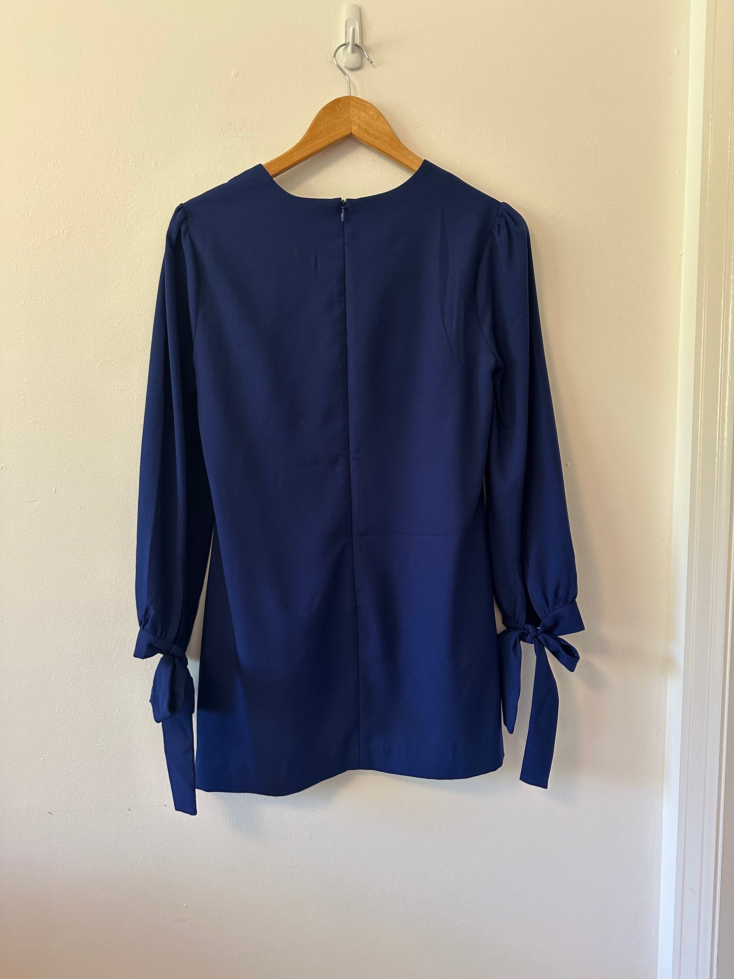 Banana Republic Long Sleeve Mini Dress in Navy | Size 2