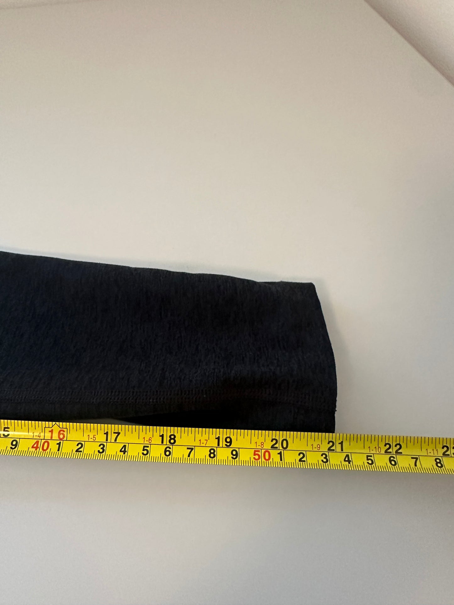 Beyond Yoga Spacedye Shine On High Waisted Midi Leggings in Darkest Night | Size Medium