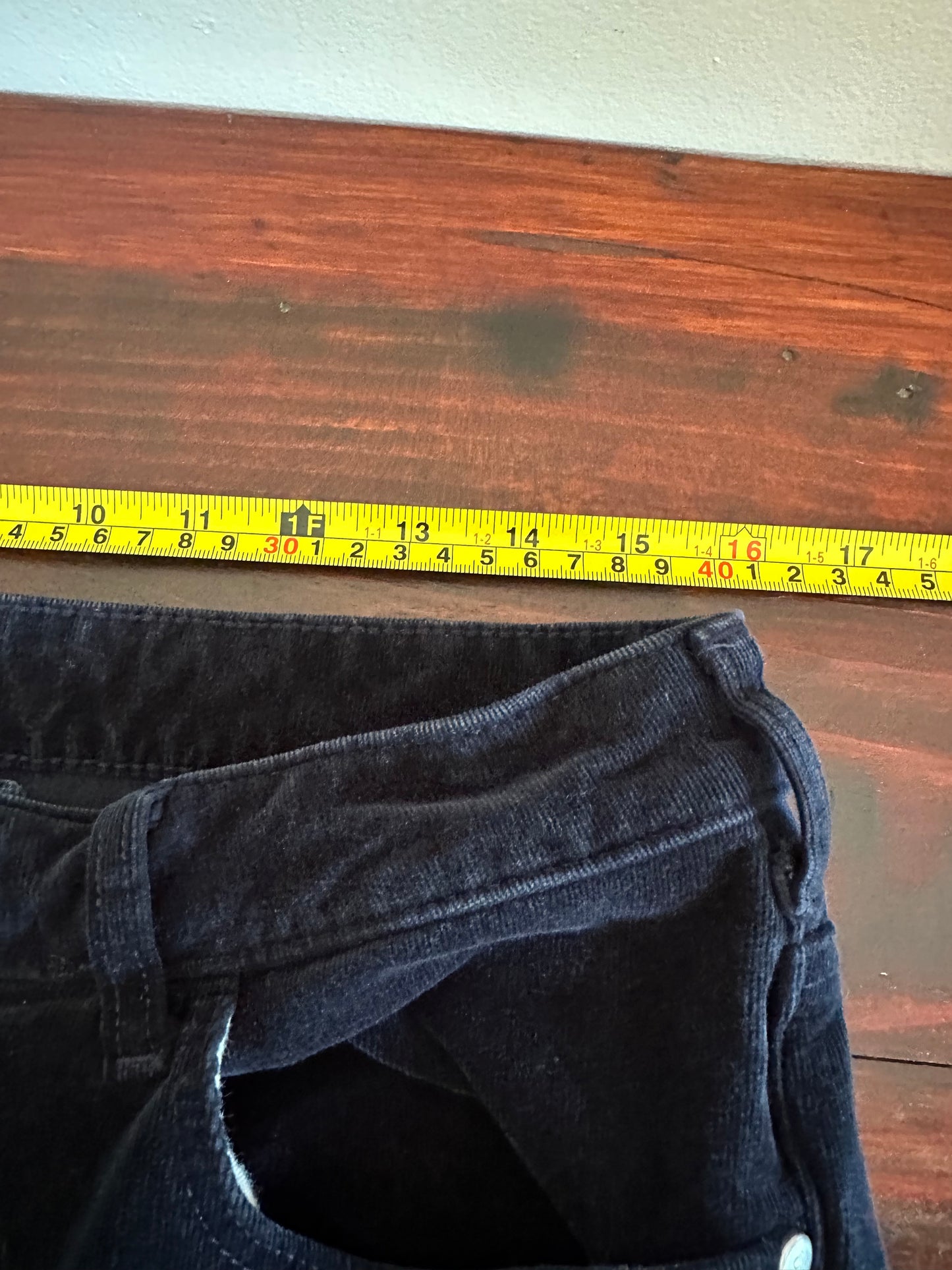 Pilcro Skinny Stretch Corduroy Jeans in Deep Navy Blue - Size 31