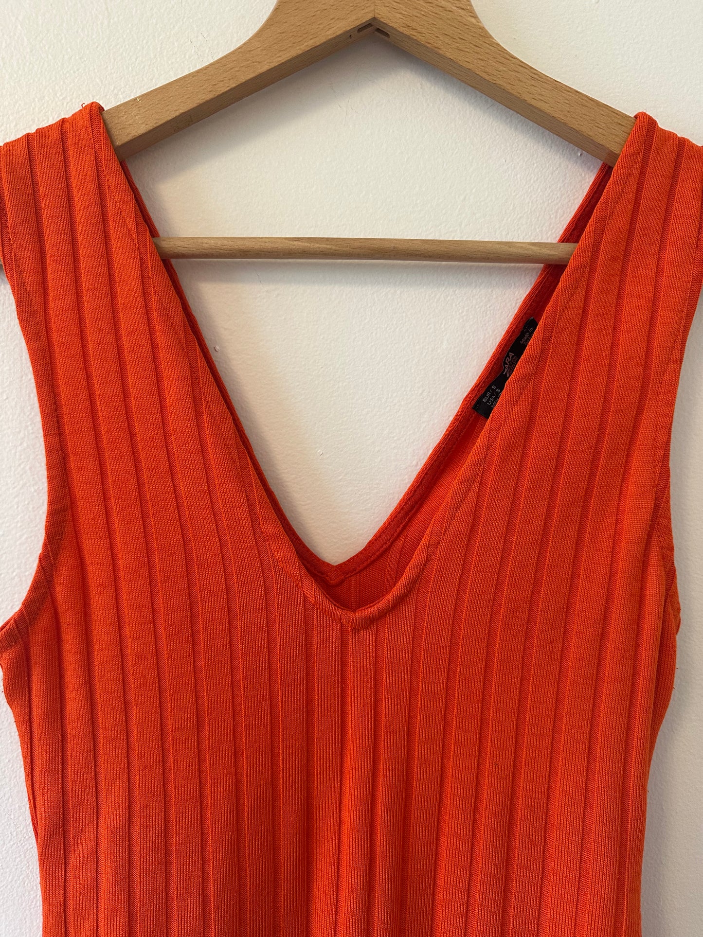 Zara Ribbed Bodysuit in Orange - Size Small