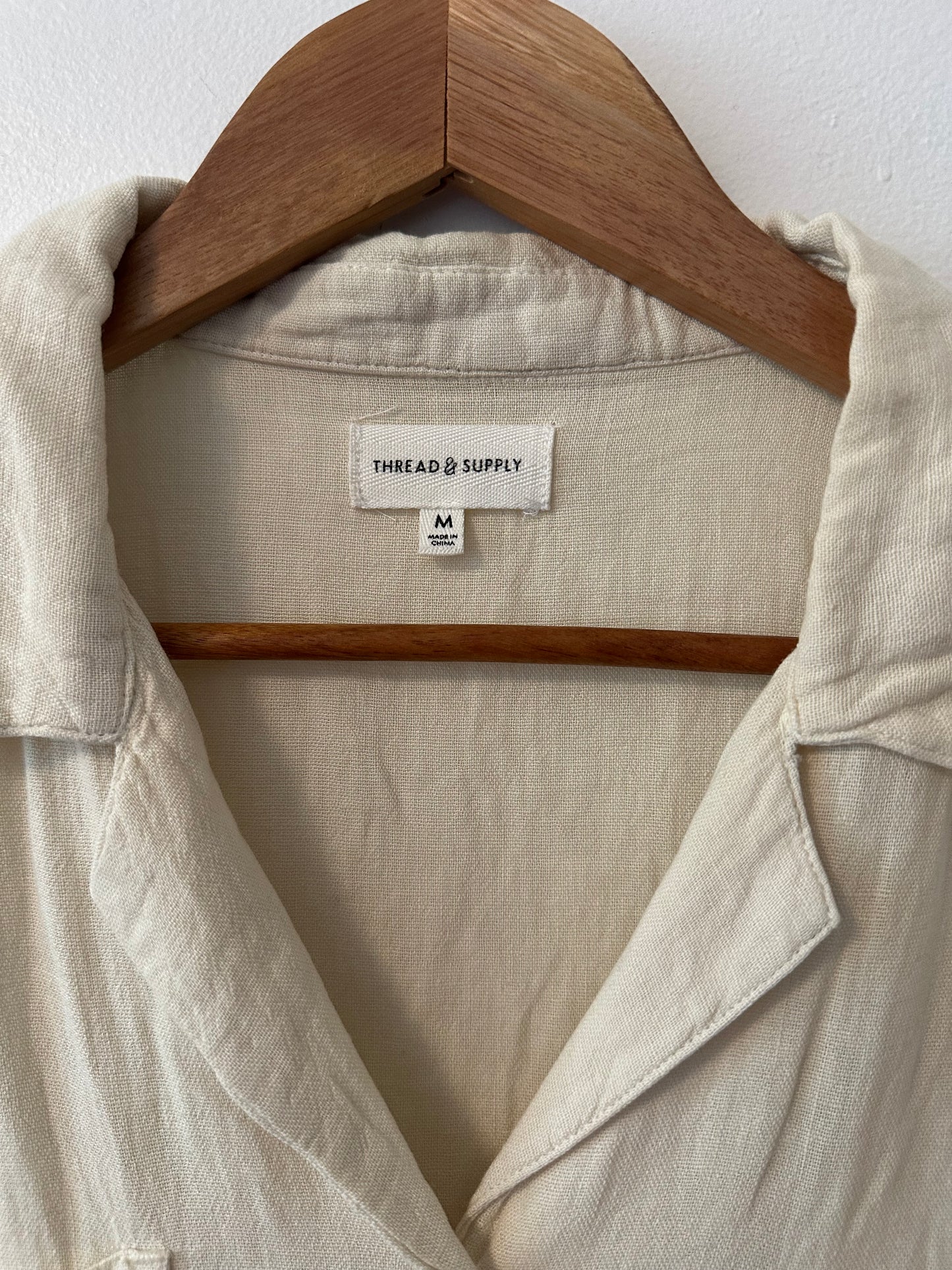 Thread & Supply Off-White Collared Linen Blend Shirt | Size Medium