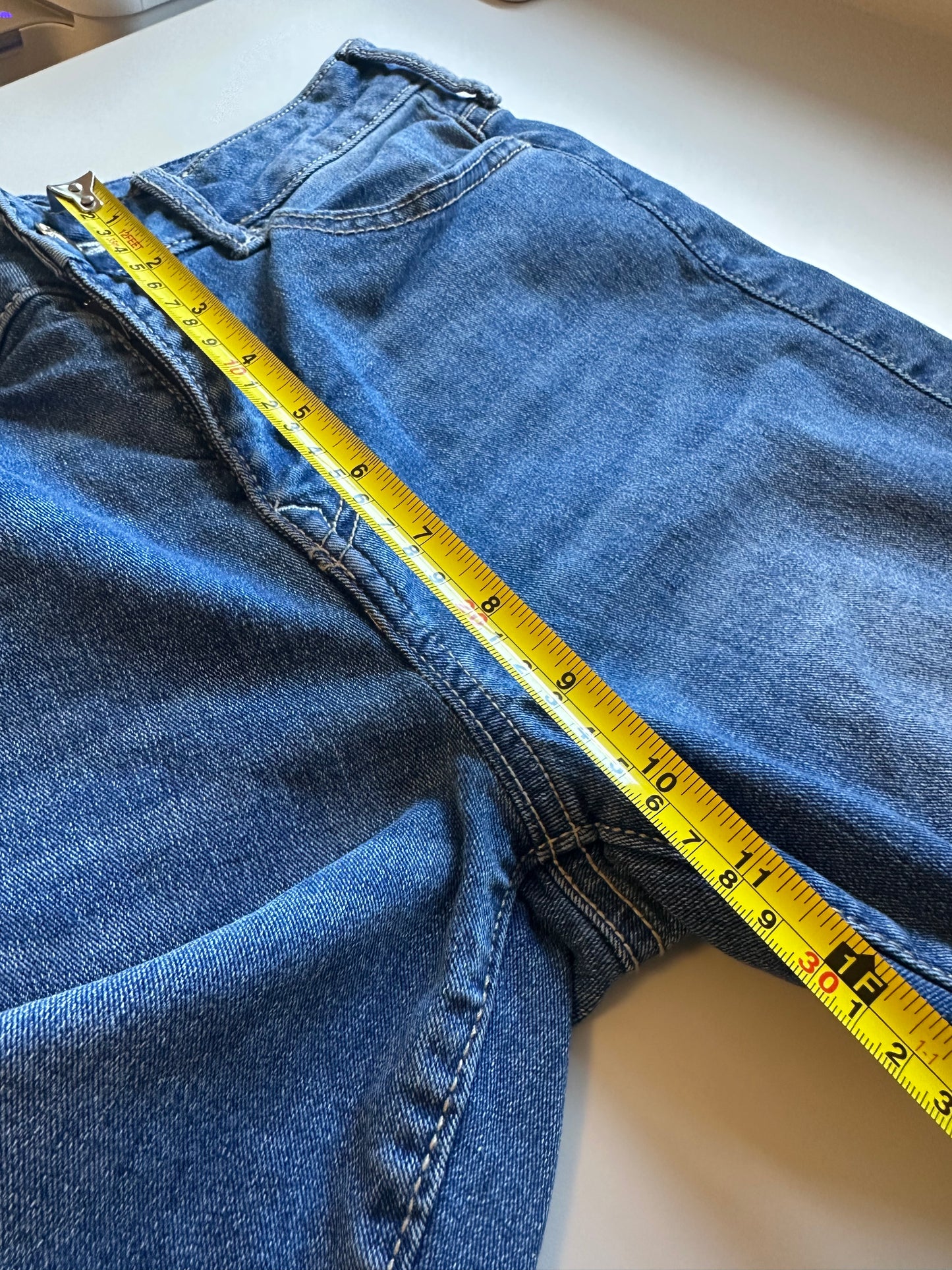 True Religion - Mid Rise Medium Blue Super Skinny Jeans | Size 30