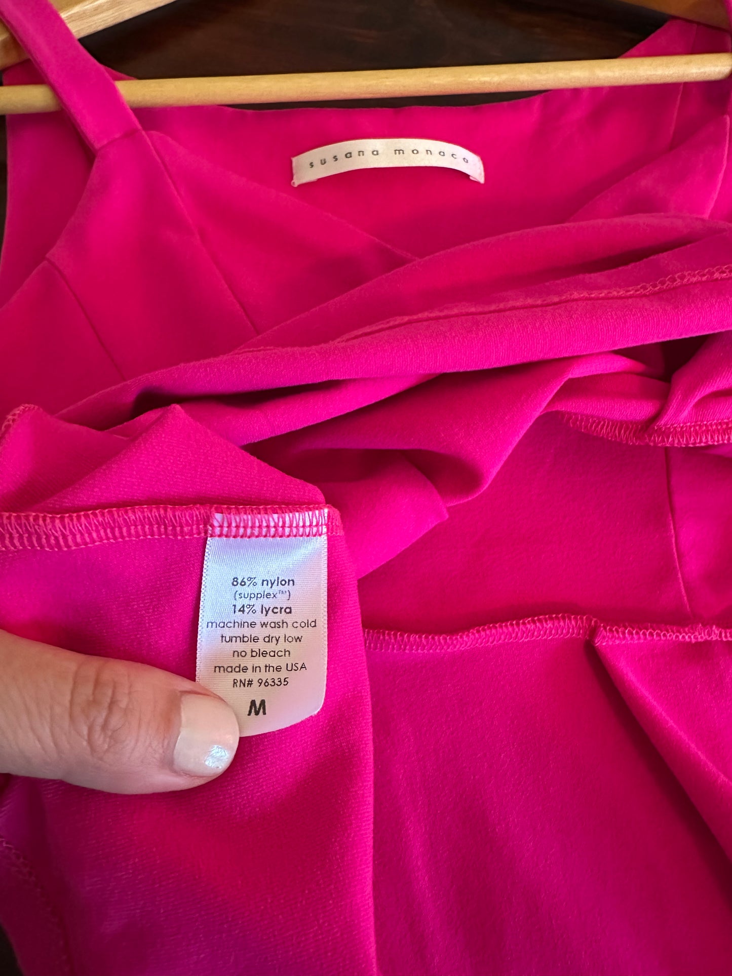 Susana Monaco Hot Pink Sweetheart Top Size Medium