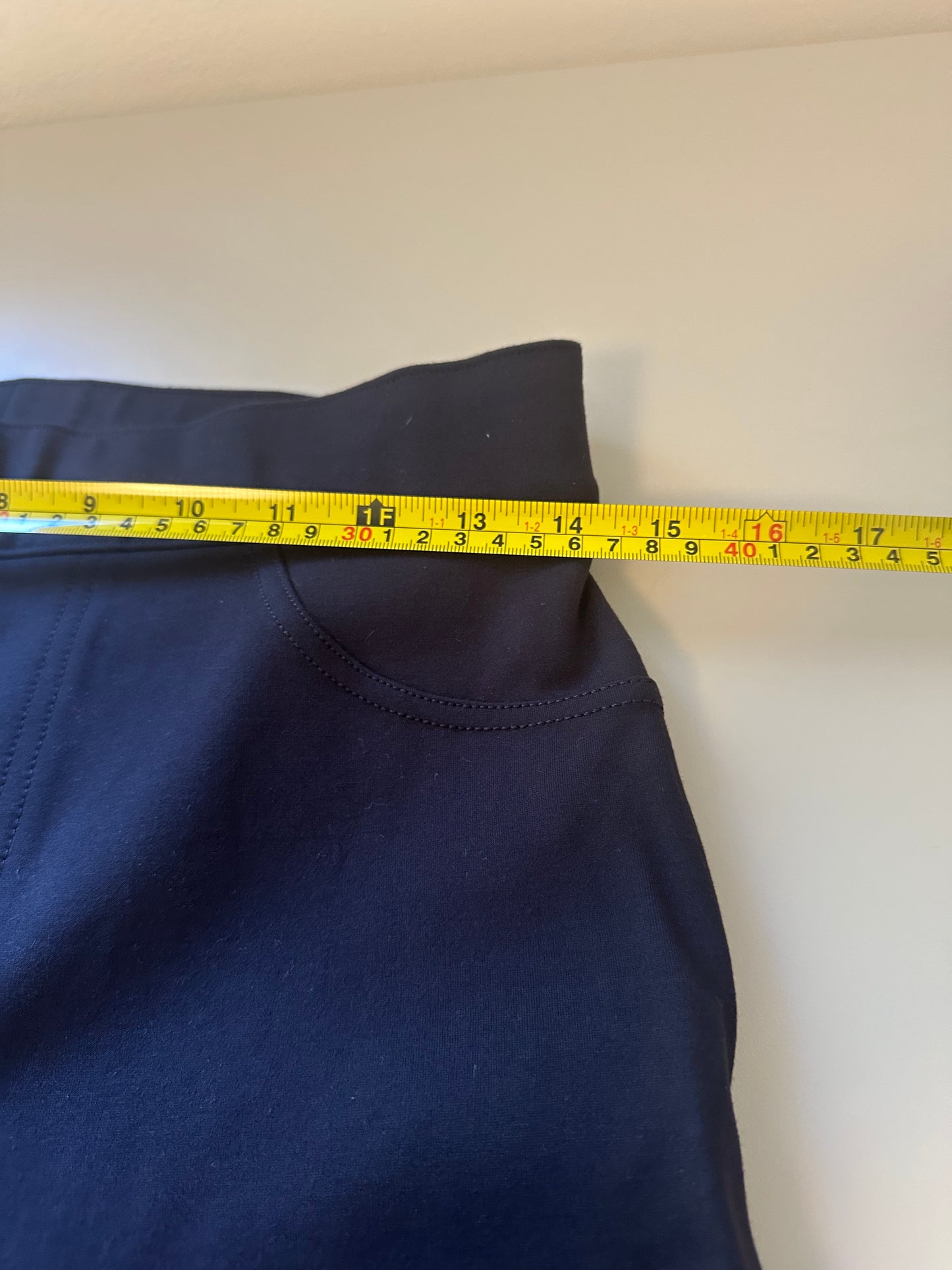 SPANX Navy Stretch Straight Leg Pants | Size Medium