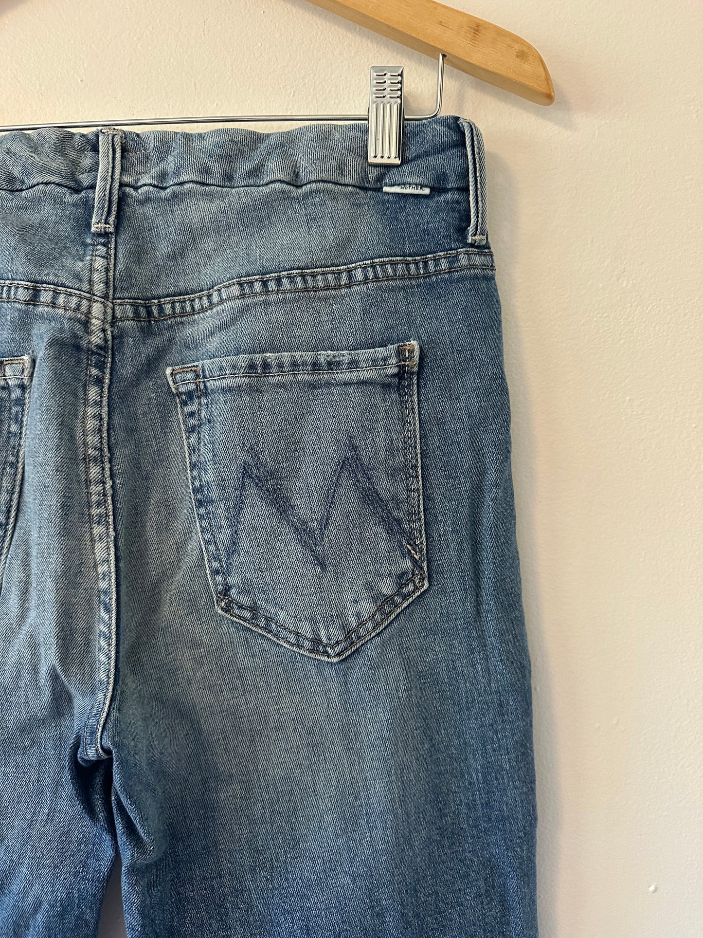 MOTHER High Waisted Looker Ankle Blue Cropped Jeans in Popism | Size 28