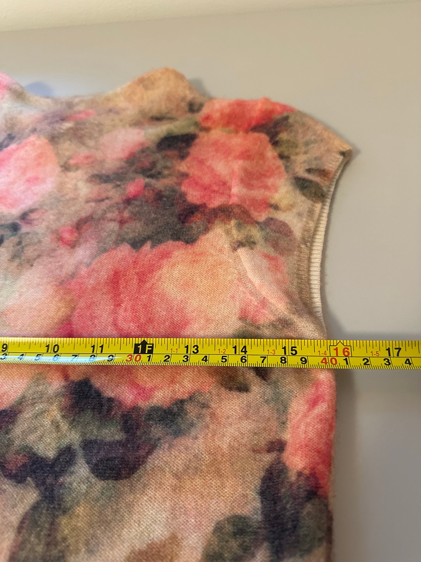 Anthropologie Cashmere Floral Cap Sleeve Sweater | Size Large