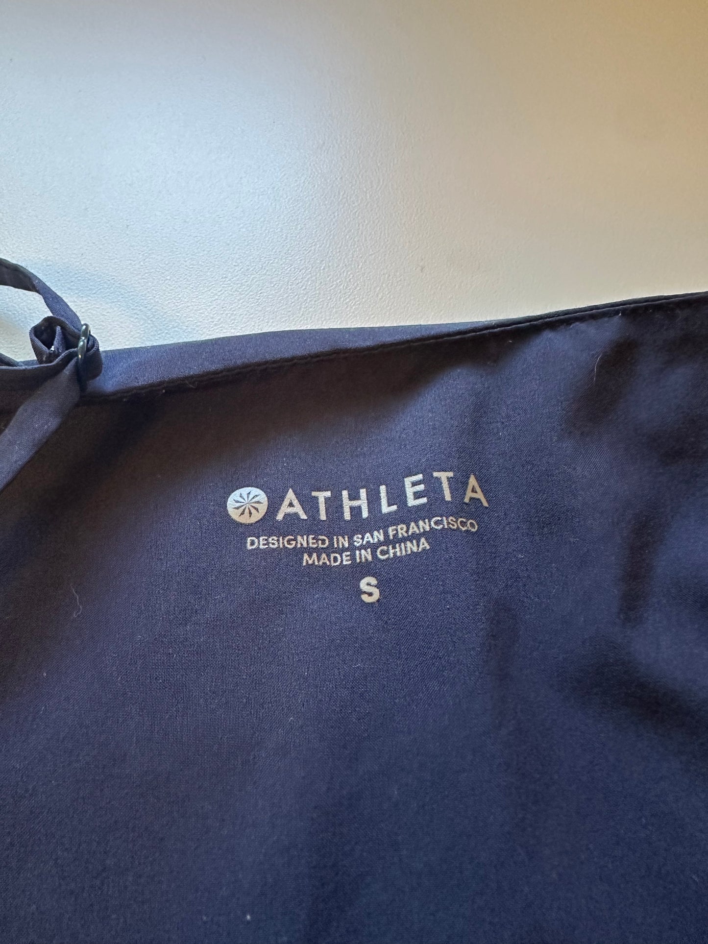 Athleta Double Layer Camisole Top with Spaghetti Straps in Navy | Size Small