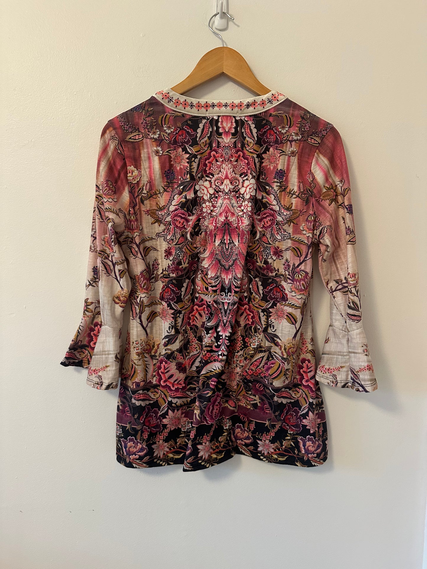 Farmers Market - Boho Floral Women's Blouse in Pink and Cream | Size Small