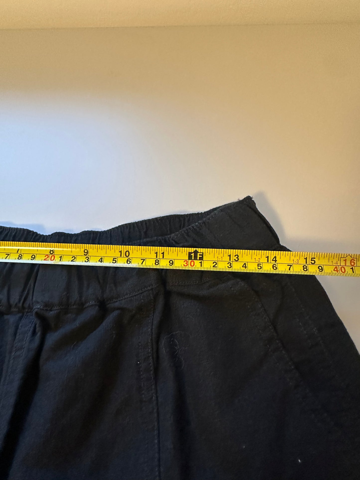 Madewell Linen Blend Black Relaxed Pull On Elastic Waist Shorts with Pockets | Size Small