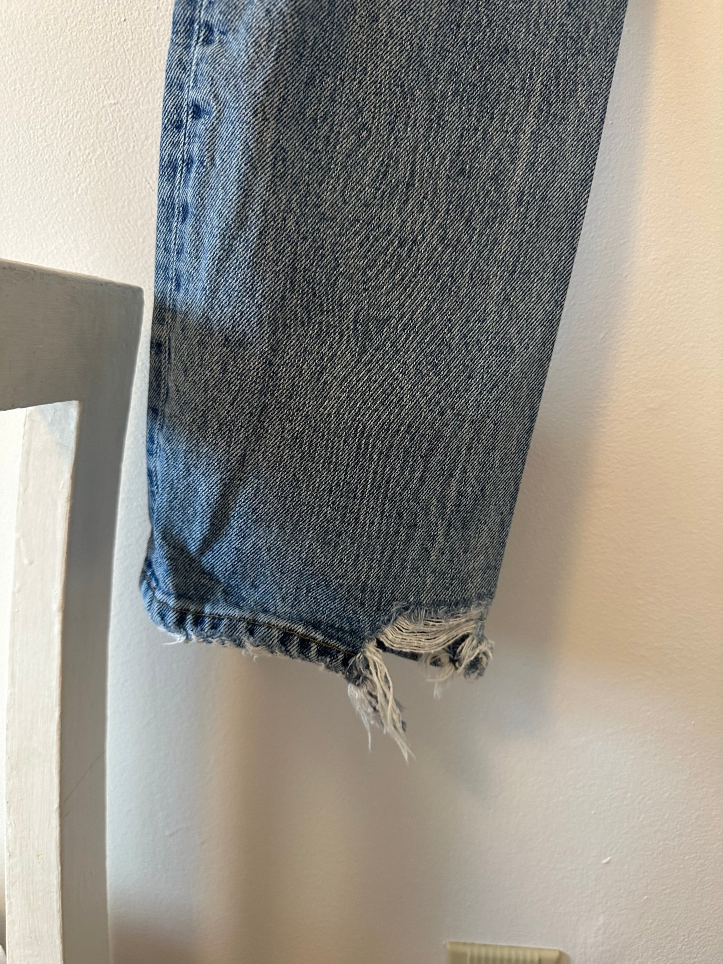 Agolde Classic Blue Denim 90s Pinch Waist Jeans - Size 24