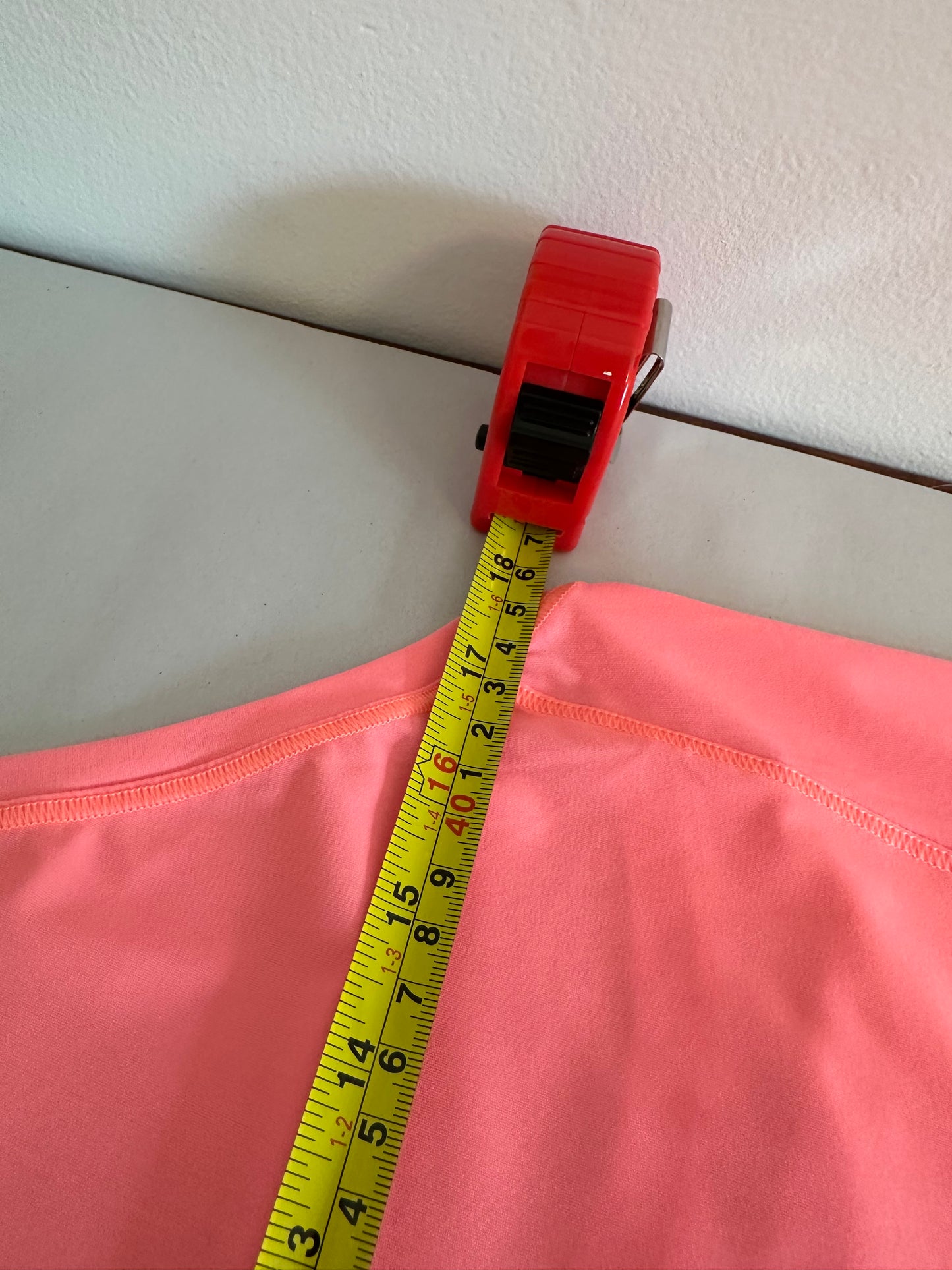 Athleta Coral Racerback Sleeveless Athletic Tank Top - Size Medium