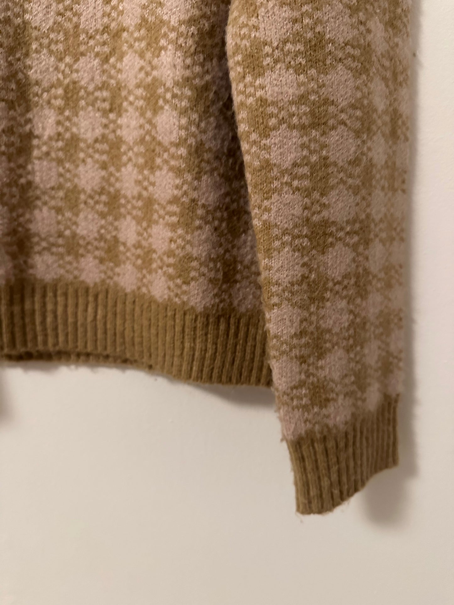 Heartloom Jodene Checkered Beige Sweater | Size Large