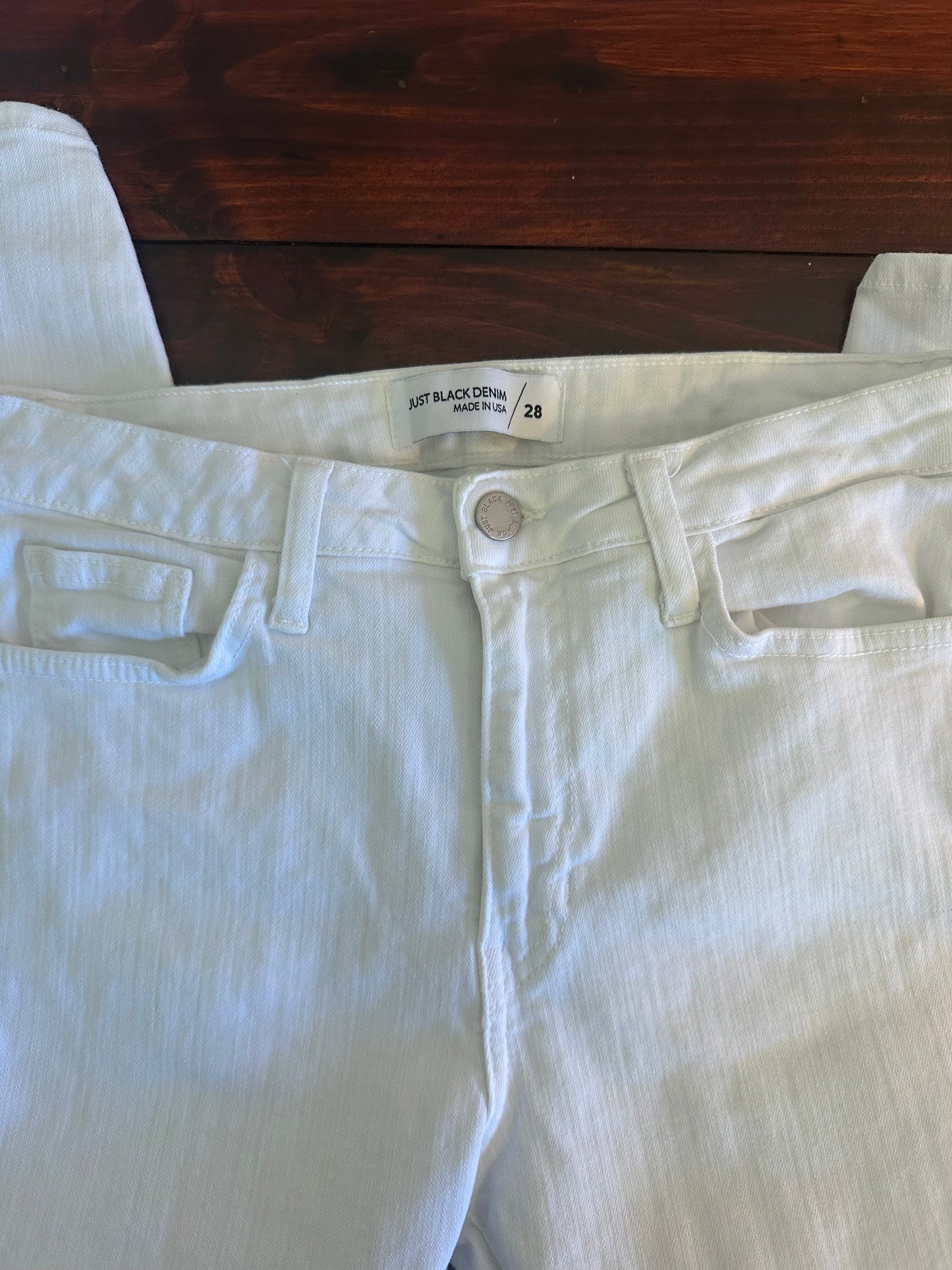 Just Black Denim White Skinny Jeans Size 28