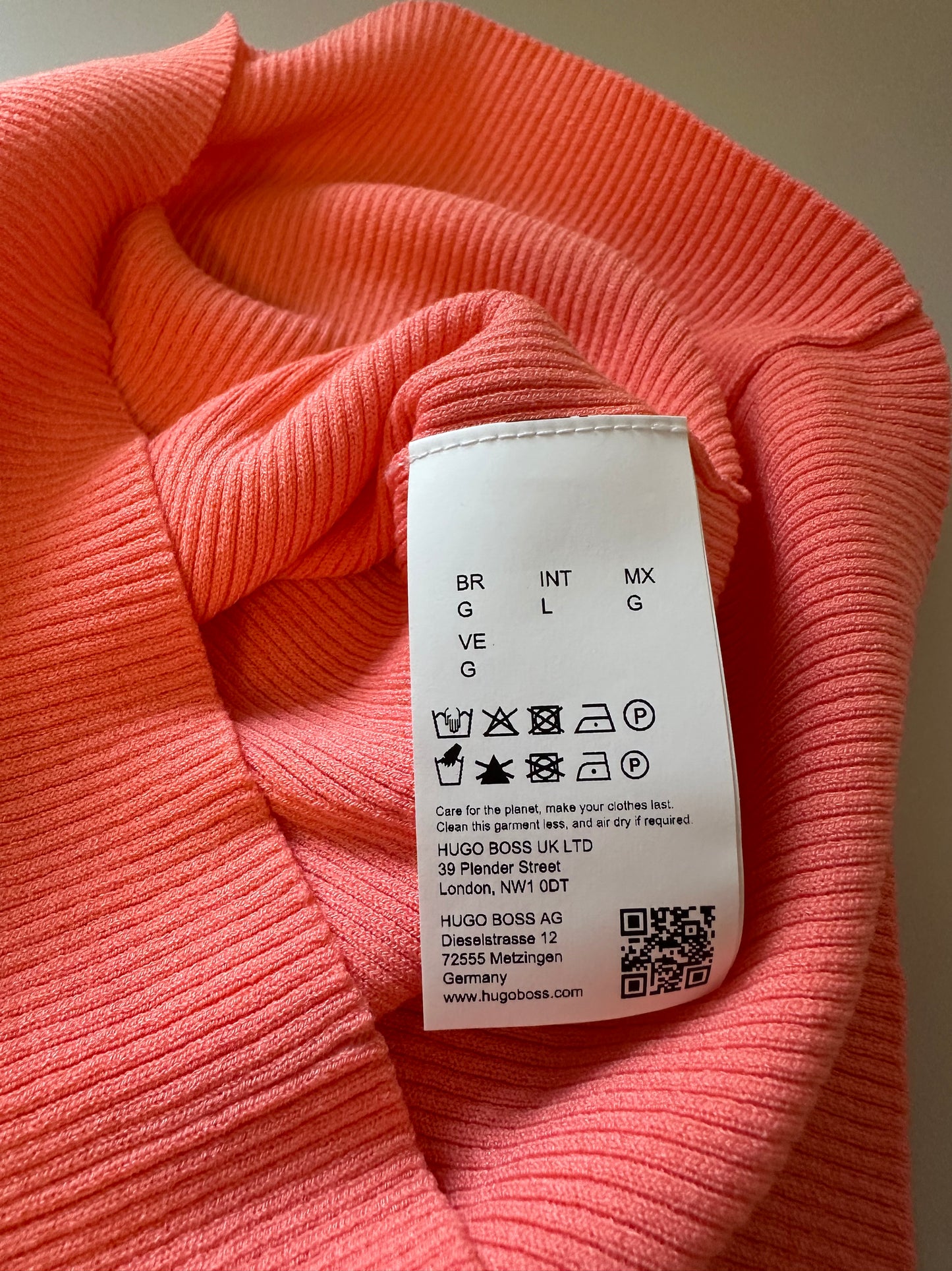 Boss Sleeveless Ribbed Coral Mock Neck Tank Top | Size Large