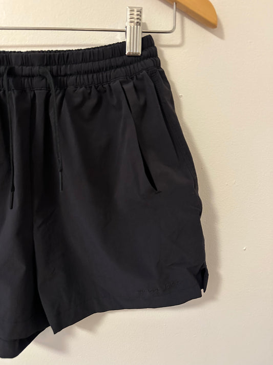 Outdoor Voices Black Women's Drawstrings Waist Nylon Shorts | Size XS