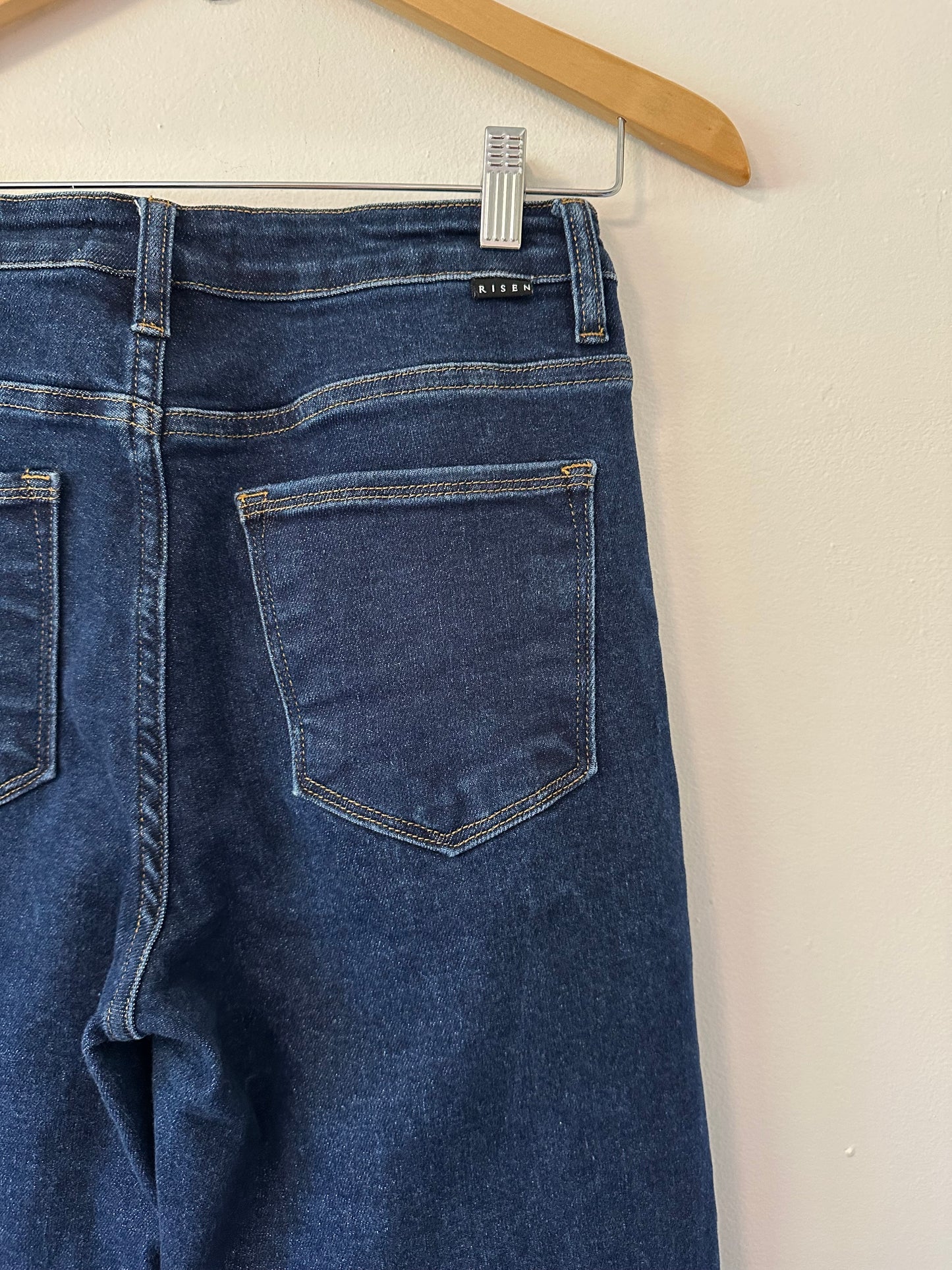 Risen Jeans - Dark Wash Classic Blue Denim Jeans | Size 29