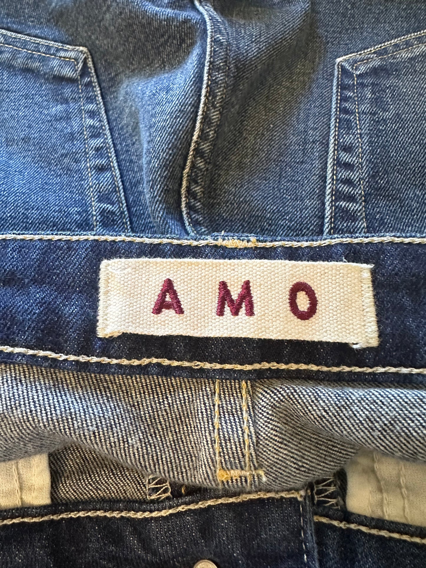 AMO Denim Babe High Rise Cropped Jeans in True Blue | Size 29