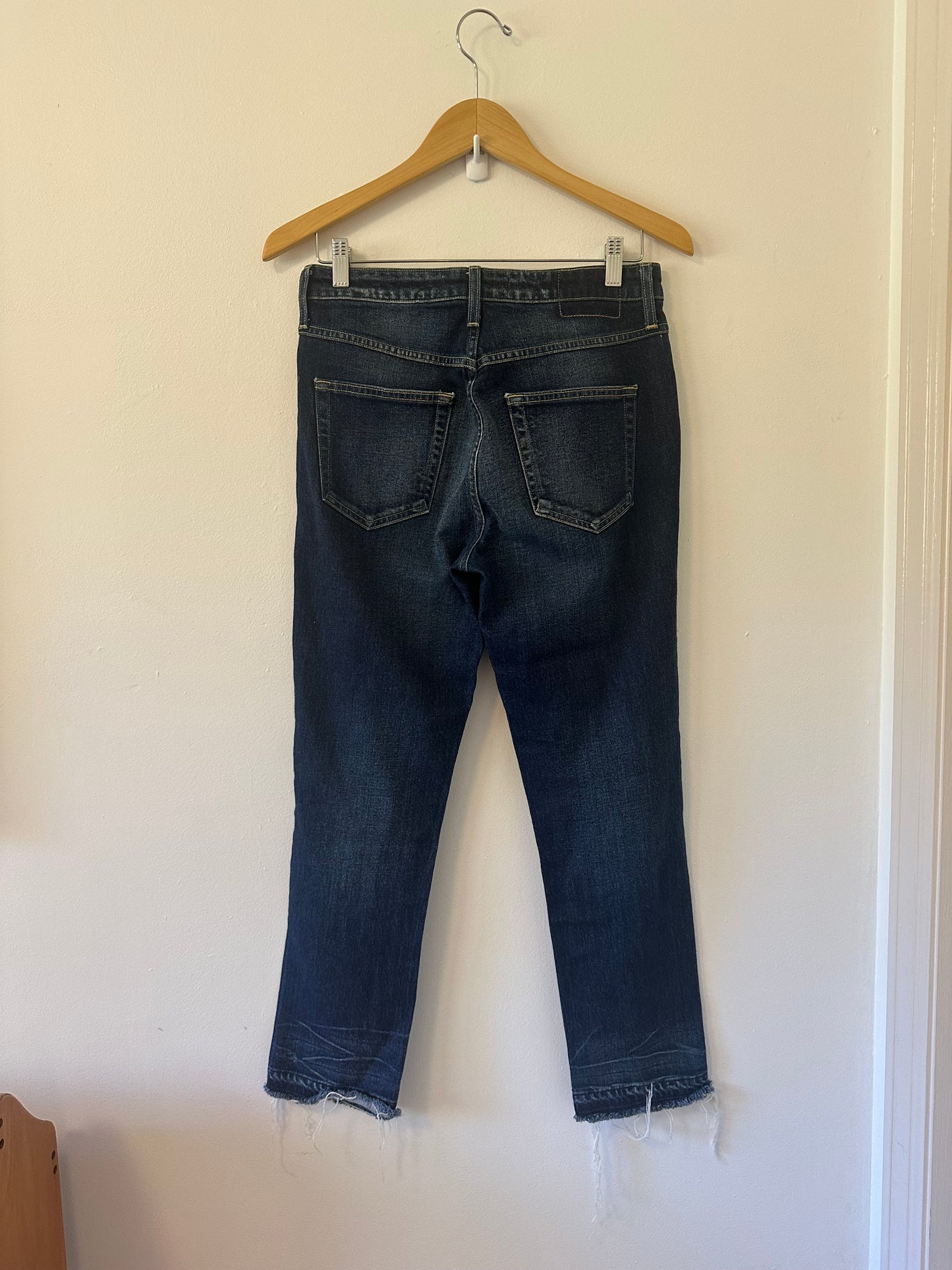 AMO Denim Babe High Rise Cropped Jeans in True Blue | Size 29