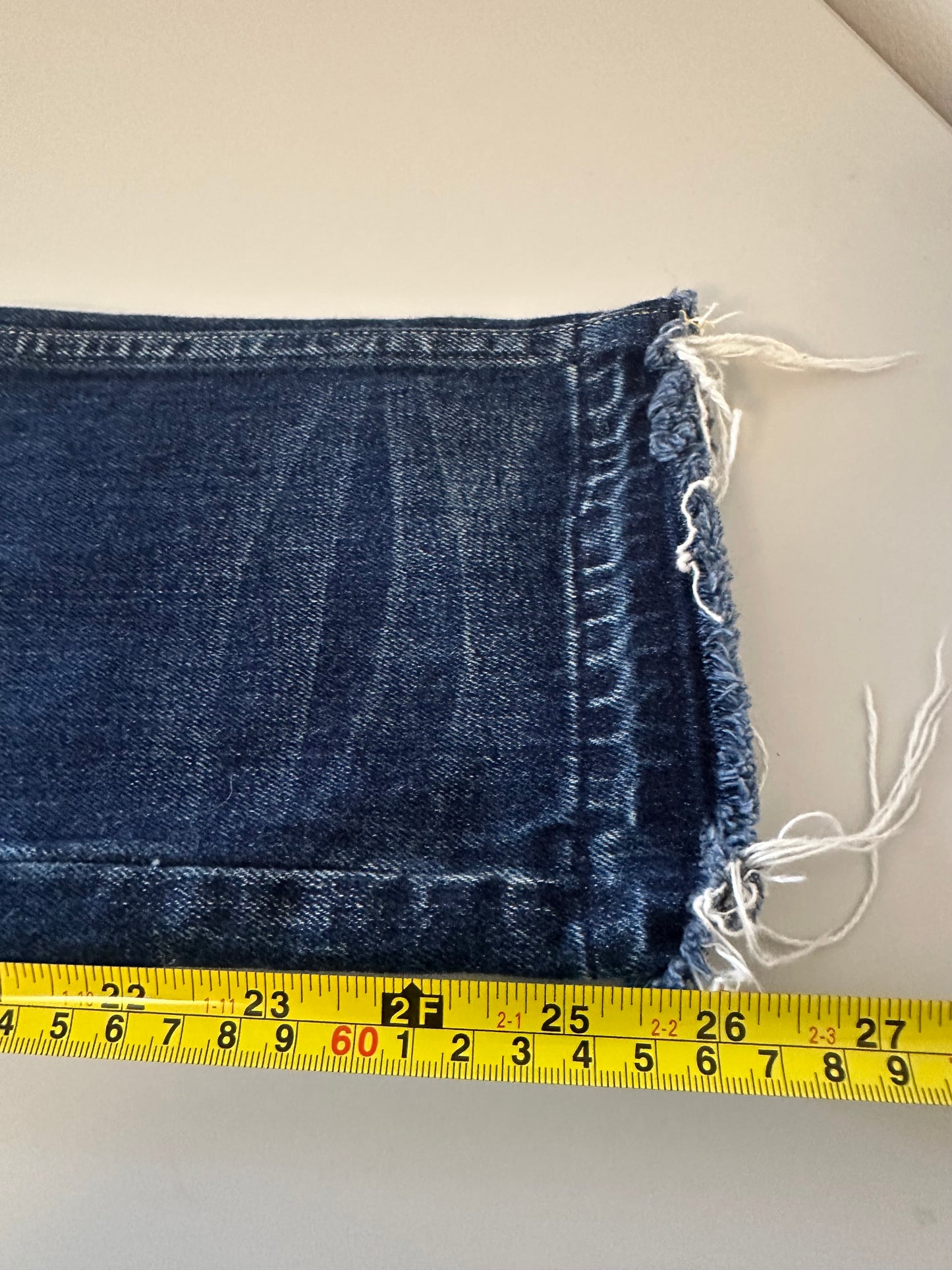 AMO Denim Babe High Rise Cropped Jeans in True Blue | Size 29